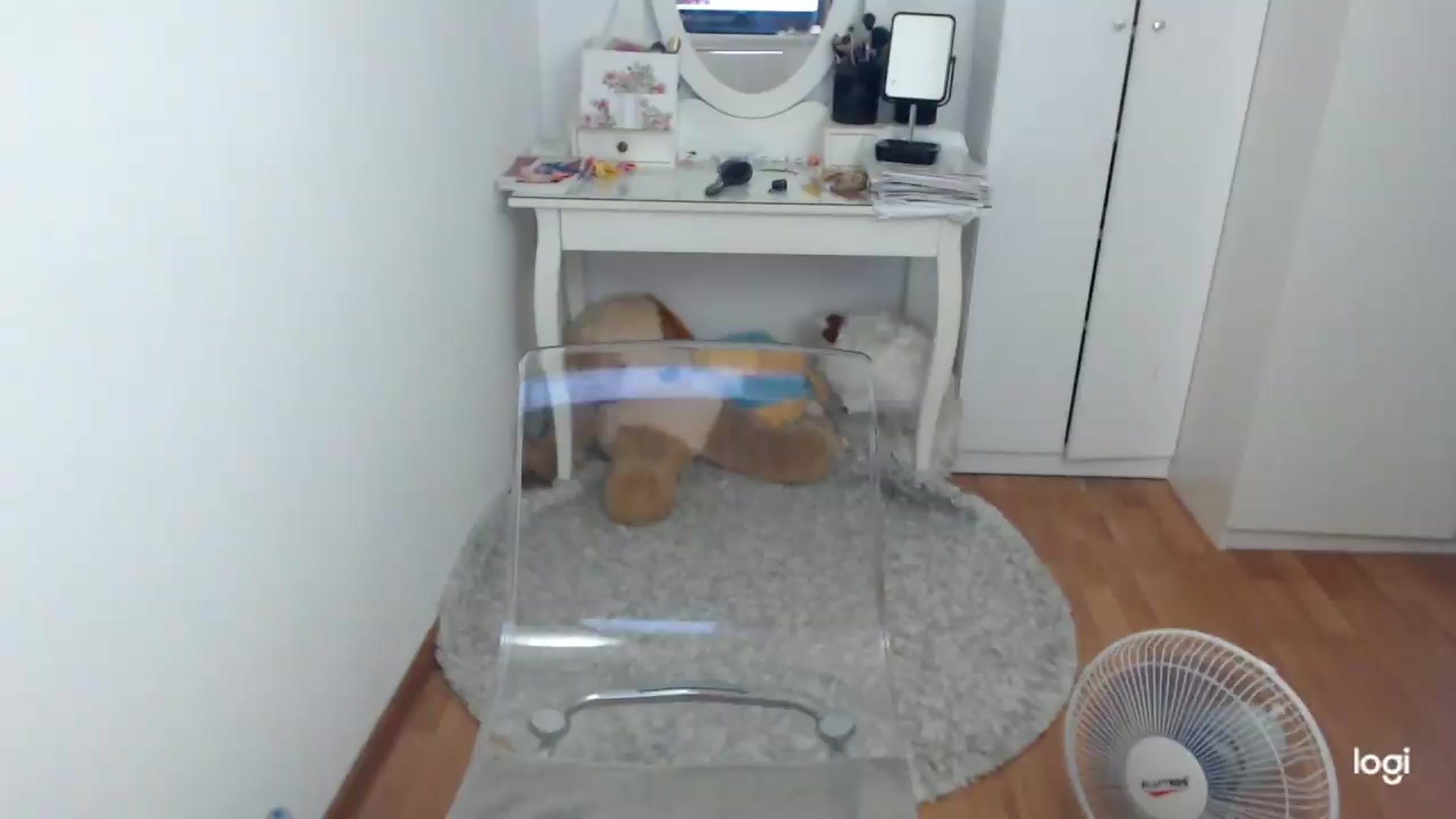 Gallery image thumbnail from SummerJewel's myfreecams stream on, 08/08/2026, 07:21 image 2 of 20