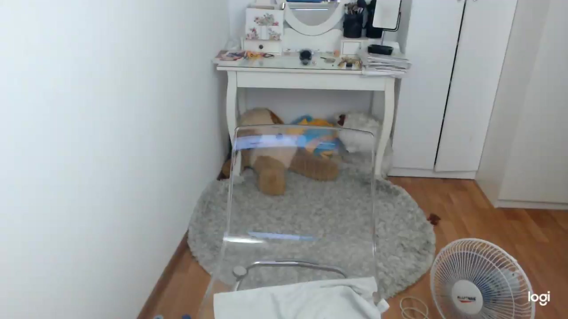 Gallery image thumbnail from SummerJewel's myfreecams stream on, 08/12/2026, 08:20 image 17 of 20