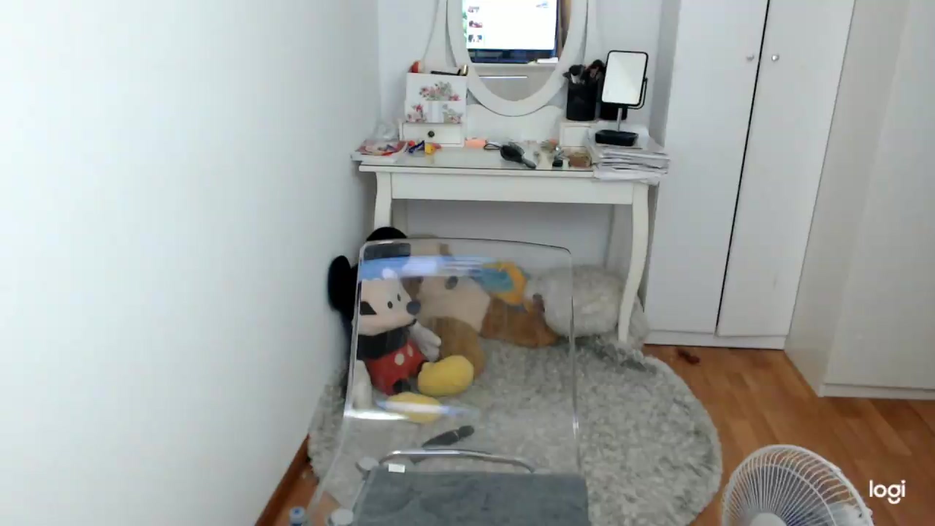 Gallery image thumbnail from SummerJewel's myfreecams stream on, 08/20/2026, 08:37 image 13 of 20