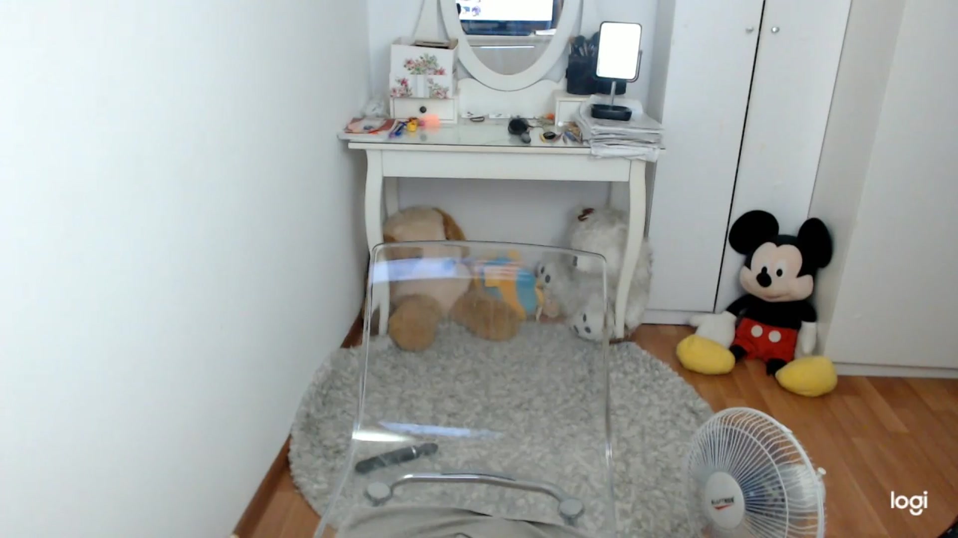 Gallery image thumbnail from SummerJewel's myfreecams stream on, 08/28/2026, 08:32 image 18 of 20