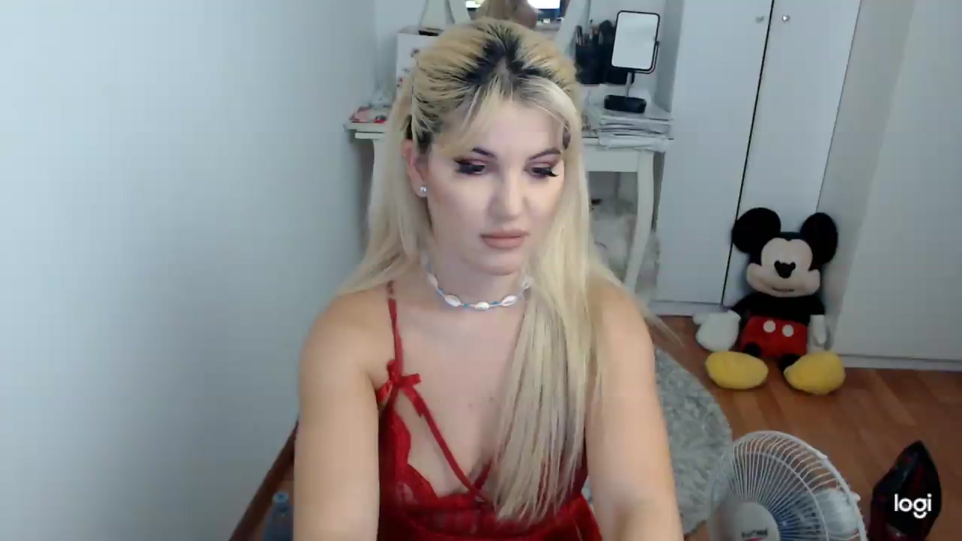 Gallery image thumbnail from SummerJewel's myfreecams stream on, 08/29/2026, 07:50 image 1 of 20