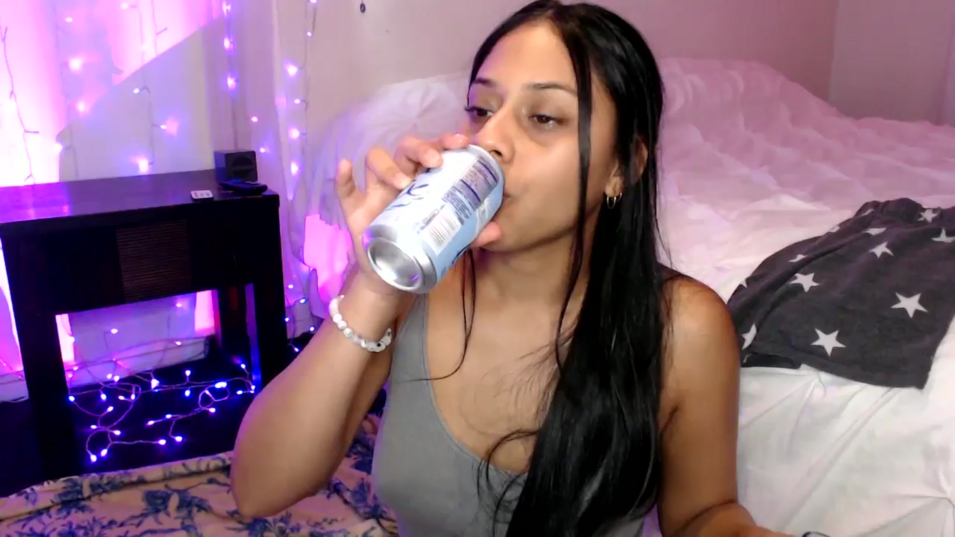Gallery image thumbnail from SummerRayy's myfreecams stream on, 10/13/2024, 08:53 image 5 of 20