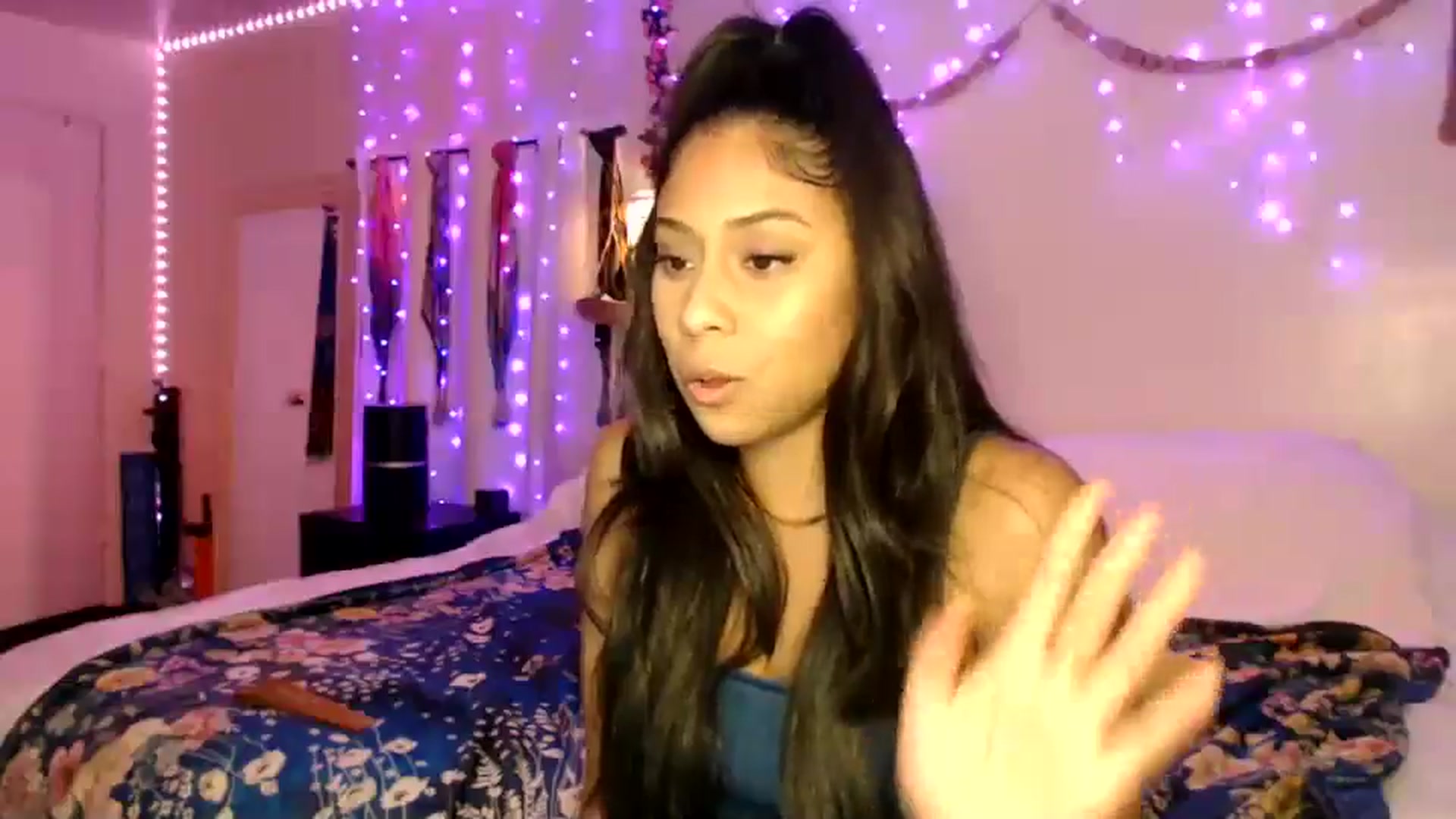 Gallery image thumbnail from SummerRayy's myfreecams stream on, 03/24/2025, 06:43 image 3 of 20