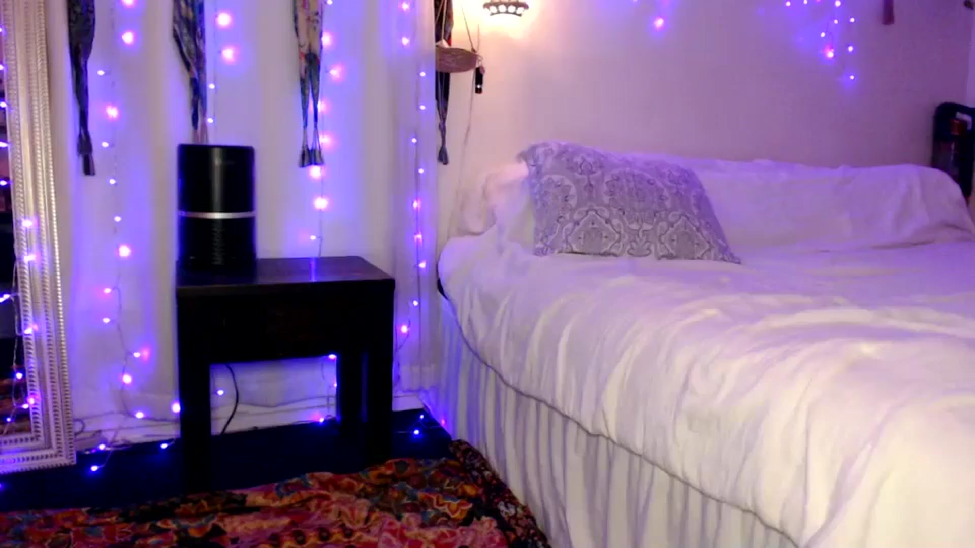 Gallery image thumbnail from SummerRayy's myfreecams stream on, 04/24/2025, 05:49 image 5 of 20