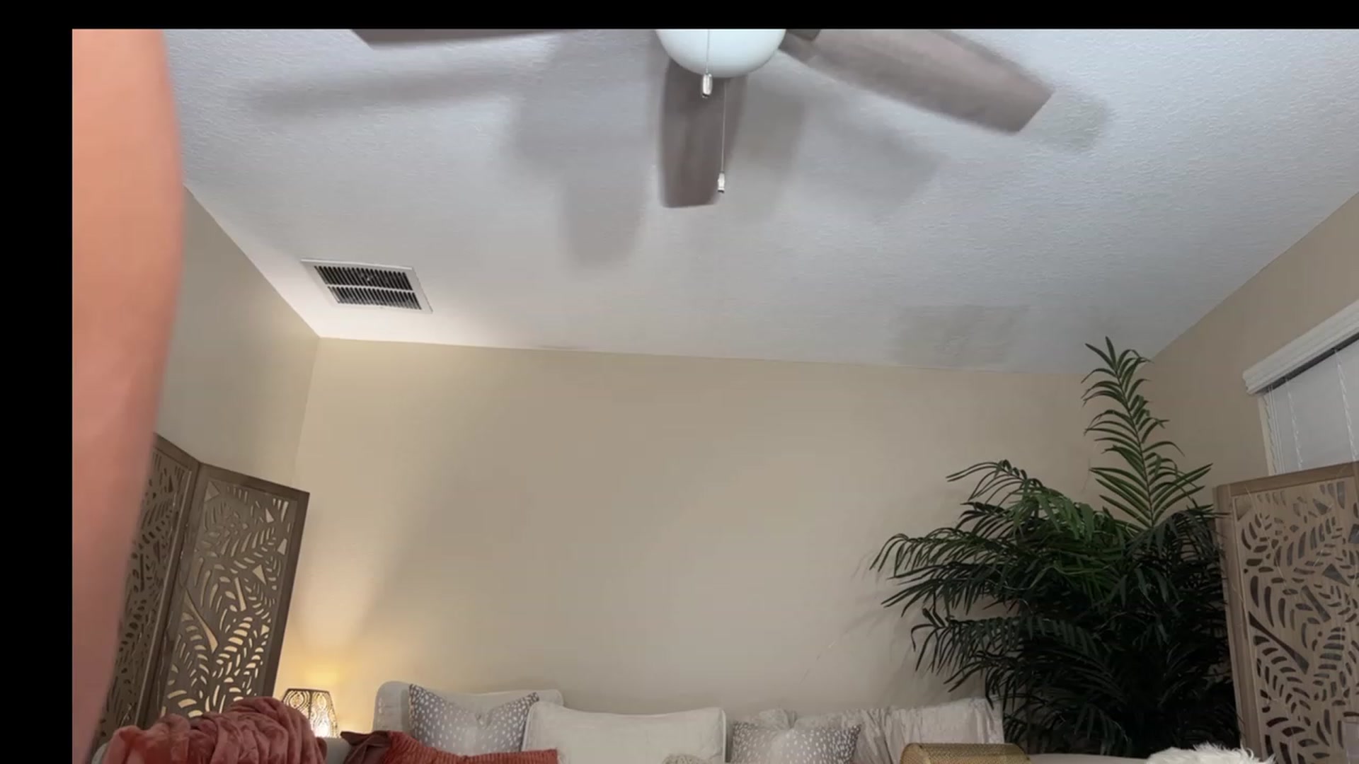 Gallery image thumbnail from Summer_Ari's myfreecams stream on, 08/26/2023, 04:14 image 1 of 20
