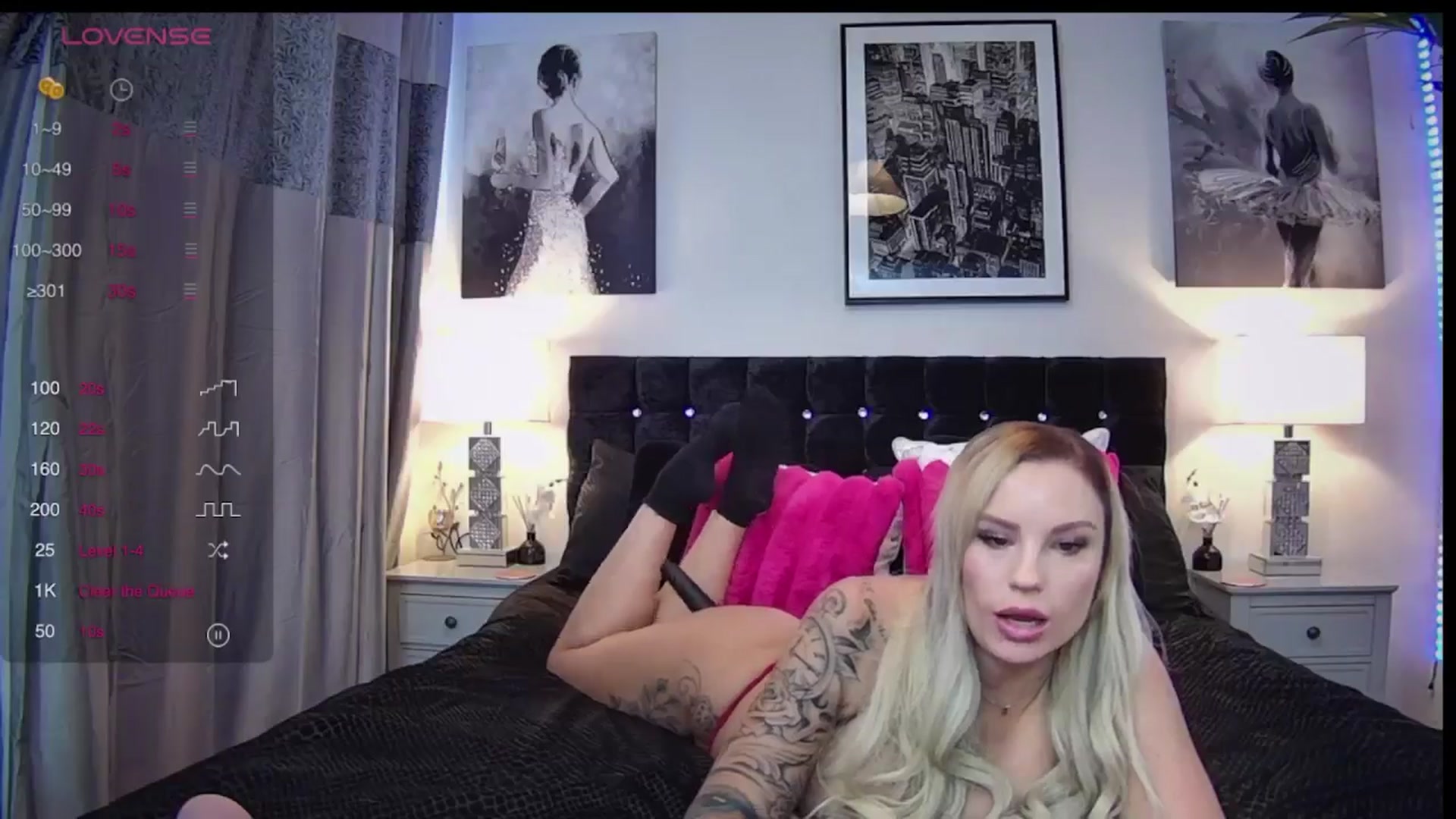 Gallery image thumbnail from Summer_FOX's myfreecams stream on, 10/17/2024, 10:17 image 3 of 20