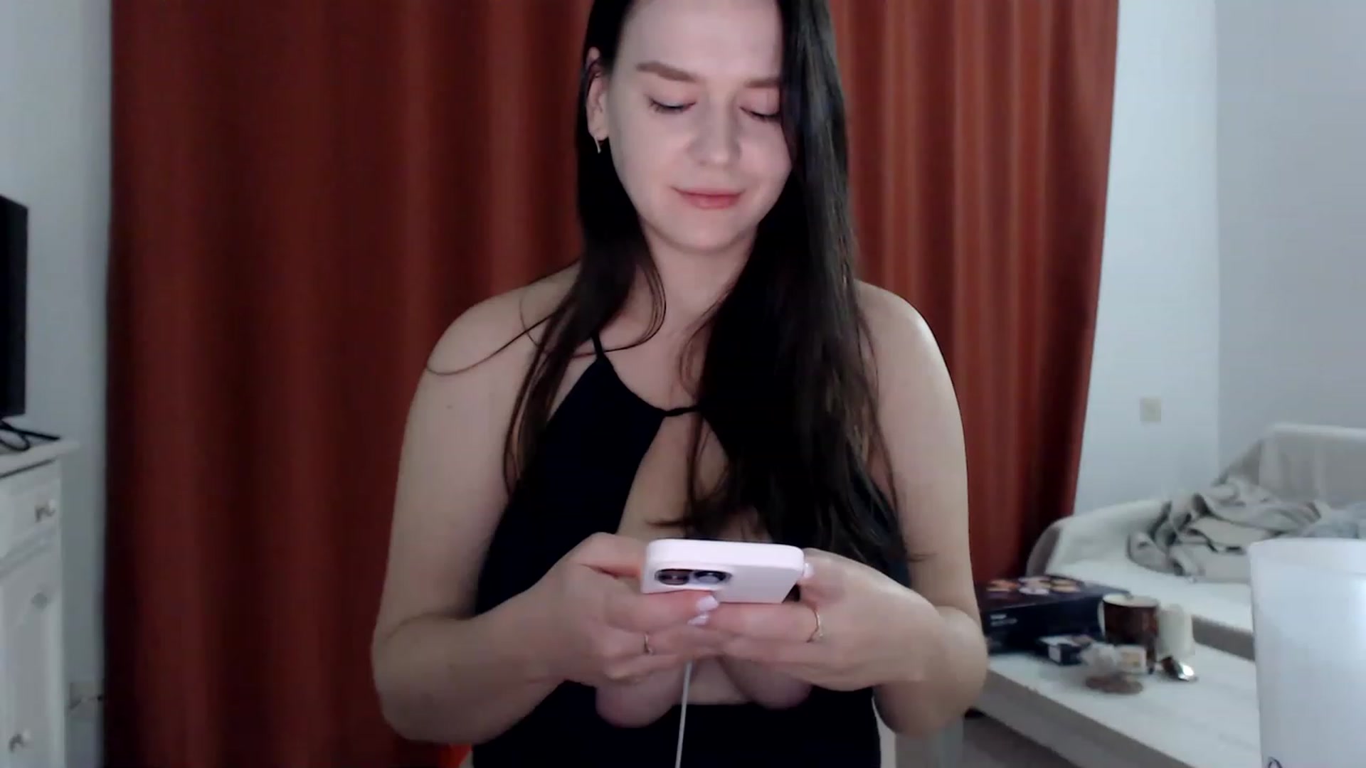 Gallery image thumbnail from Summer_Gold's myfreecams stream on, 11/17/2022, 23:49 image 7 of 20