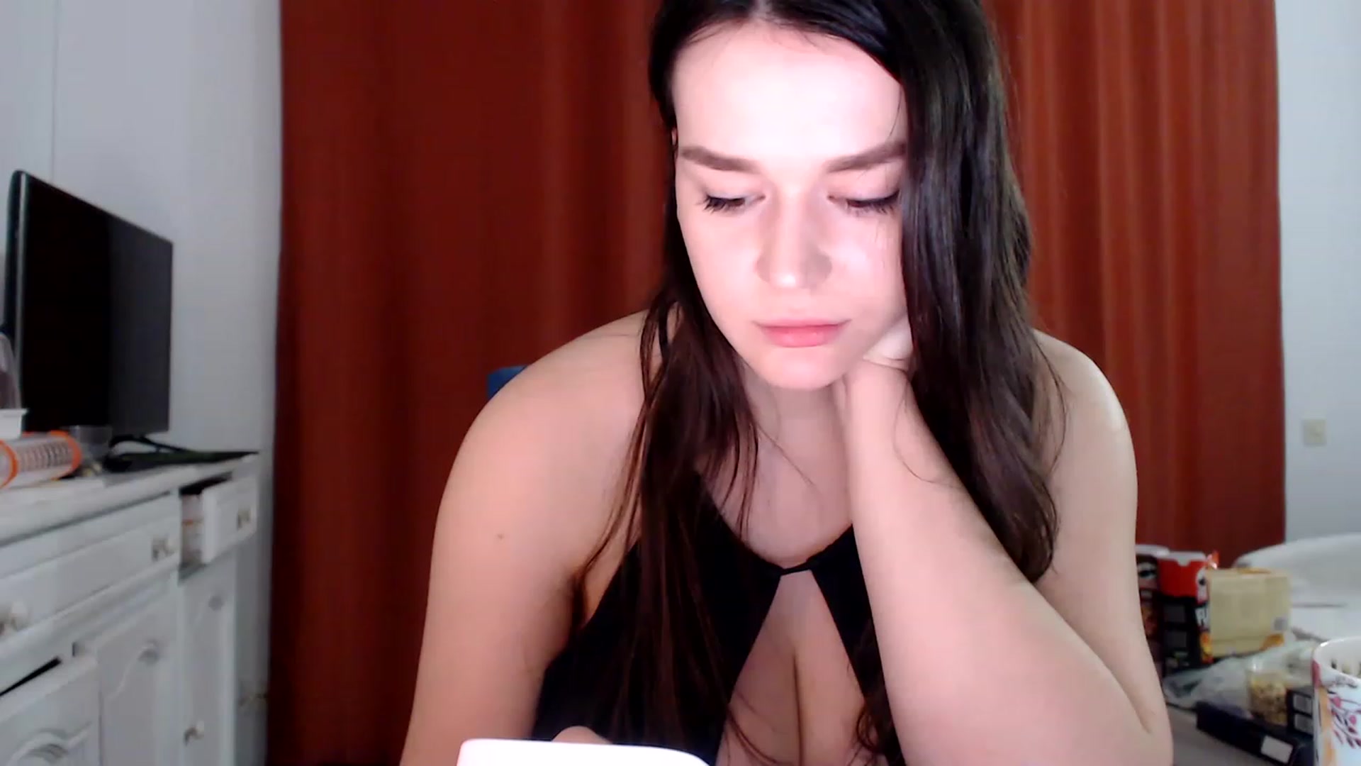 Gallery image thumbnail from Summer_Gold's myfreecams stream on, 12/18/2022, 23:04 image 20 of 20