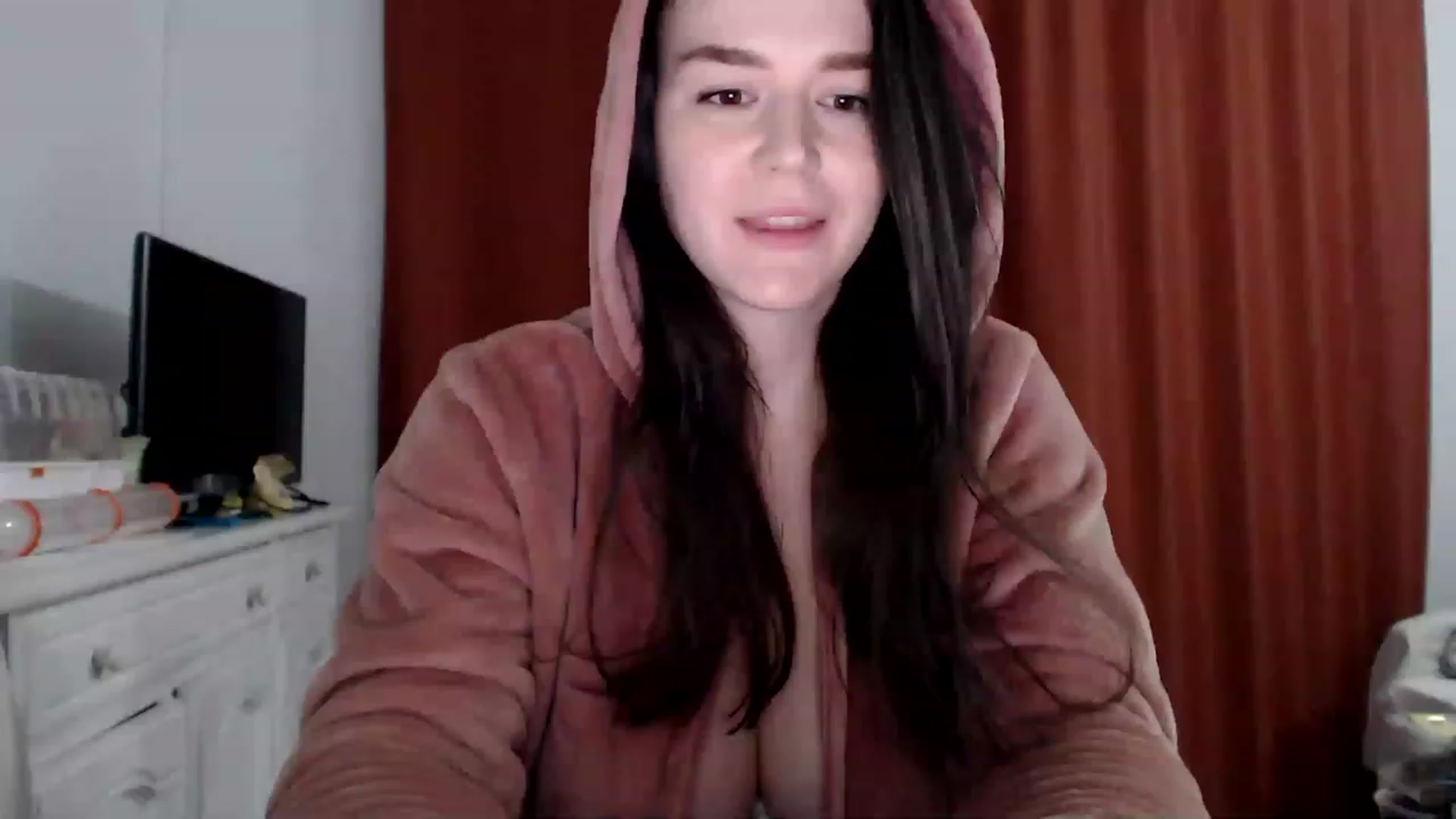 Gallery image thumbnail from Summer_Gold's myfreecams stream on, 01/05/2023, 02:14 image 3 of 20