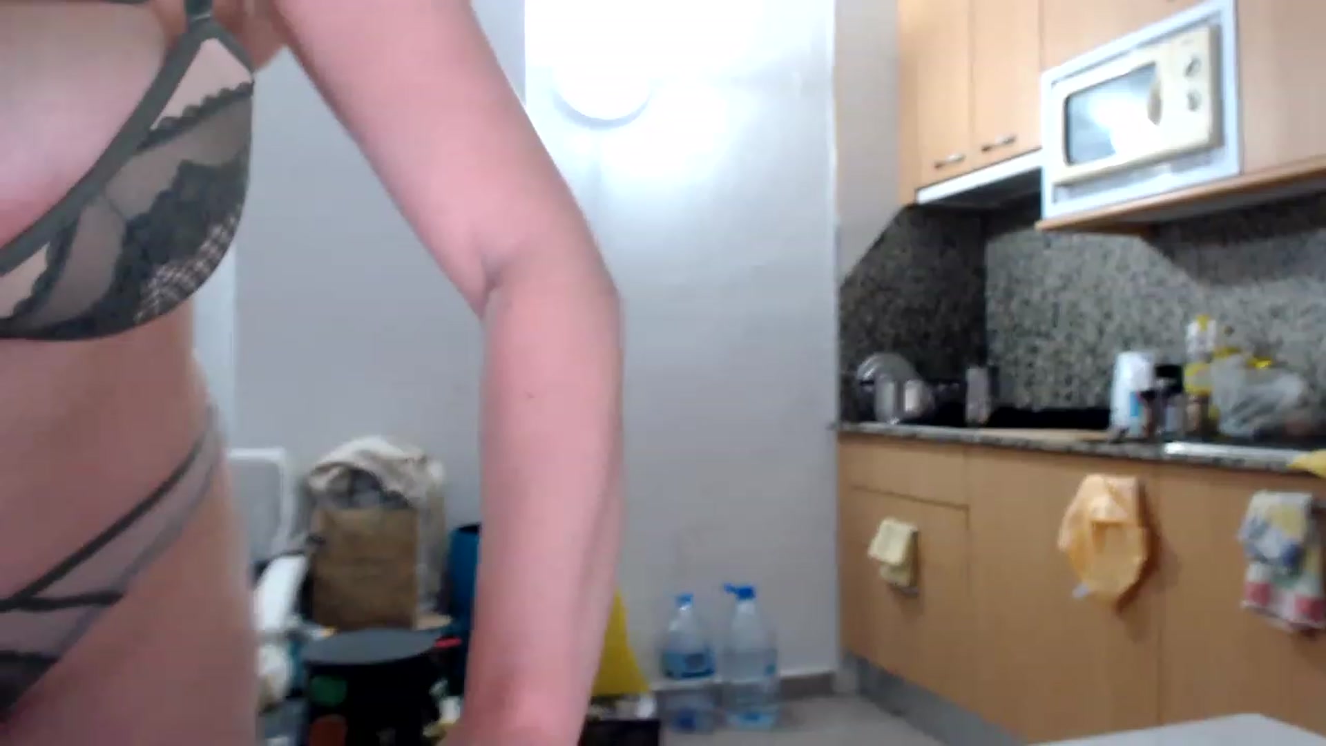 Gallery image thumbnail from Summer_Gold's myfreecams stream on, 01/19/2023, 23:33 image 13 of 20
