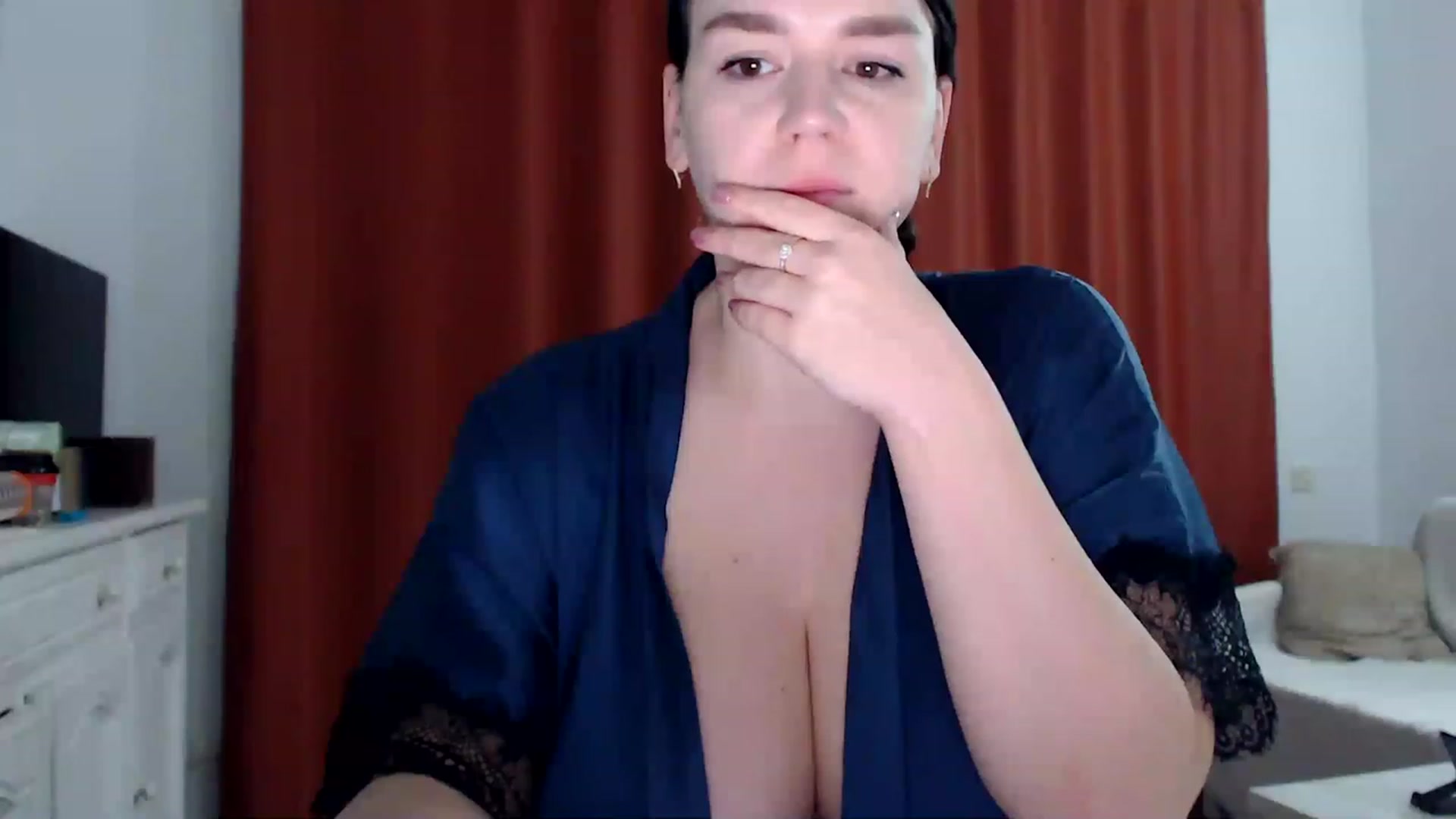 Gallery image thumbnail from Summer_Gold's myfreecams stream on, 01/23/2023, 24:58 image 3 of 20