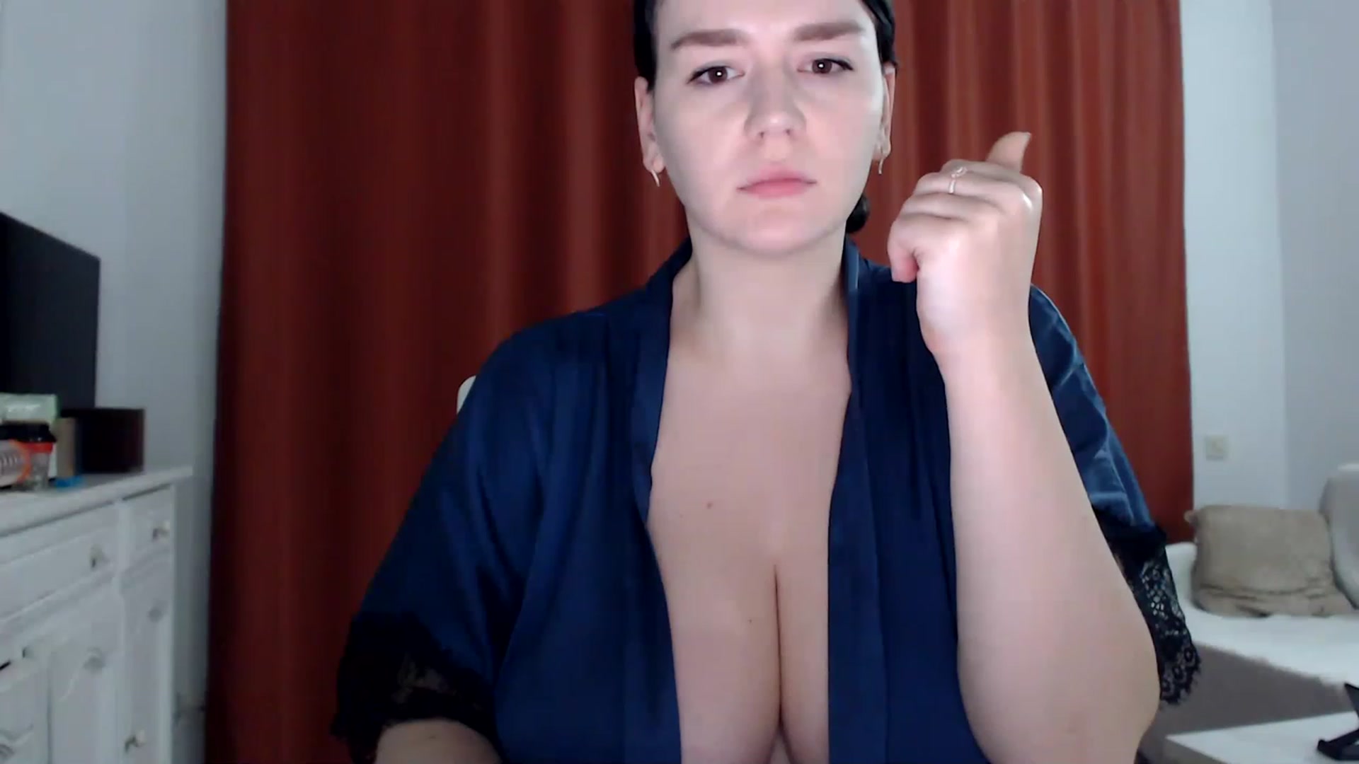 Gallery image thumbnail from Summer_Gold's myfreecams stream on, 01/23/2023, 24:58 image 8 of 20