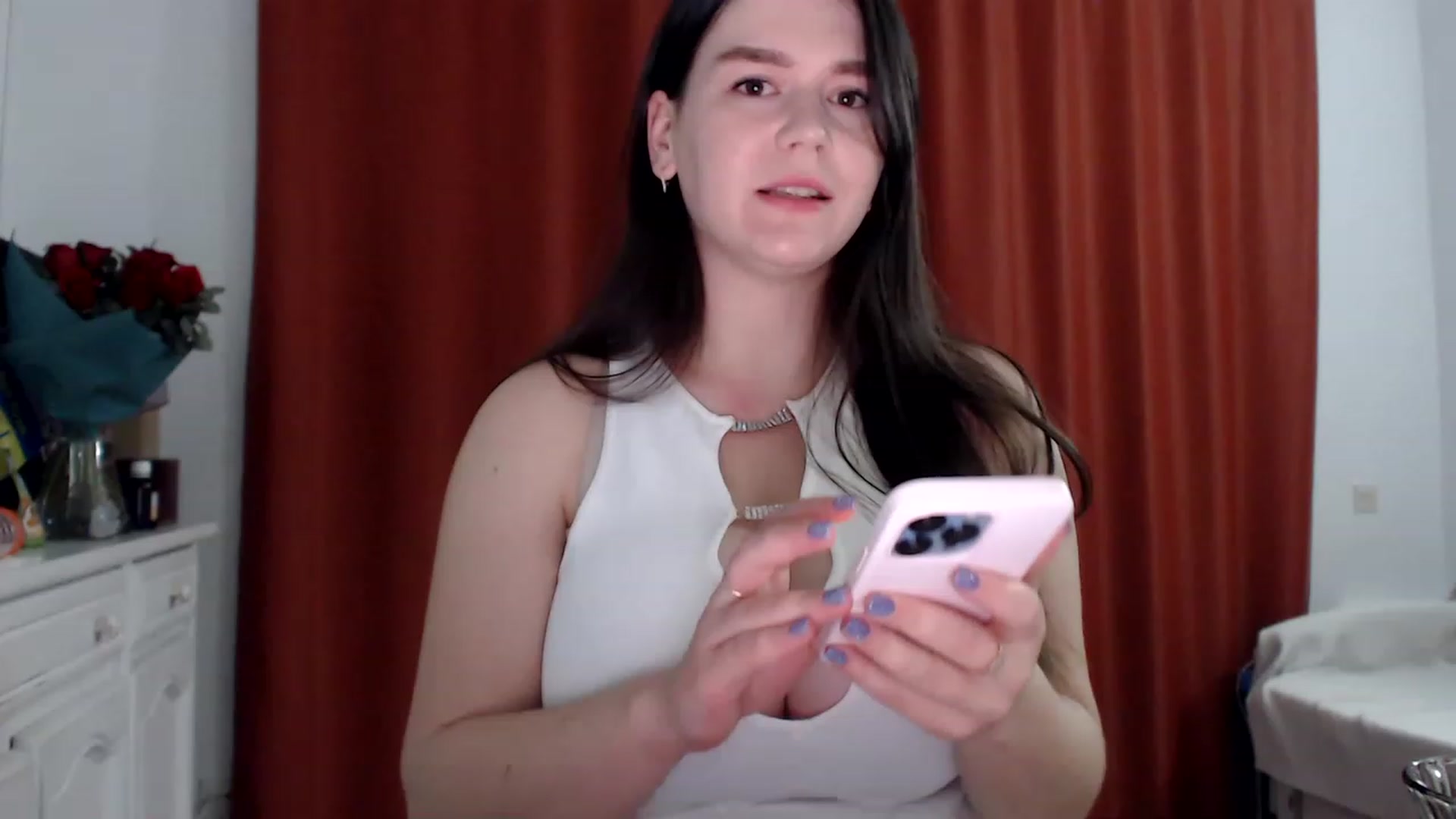 Gallery image thumbnail from Summer_Gold's myfreecams stream on, 02/20/2023, 21:59 image 11 of 20