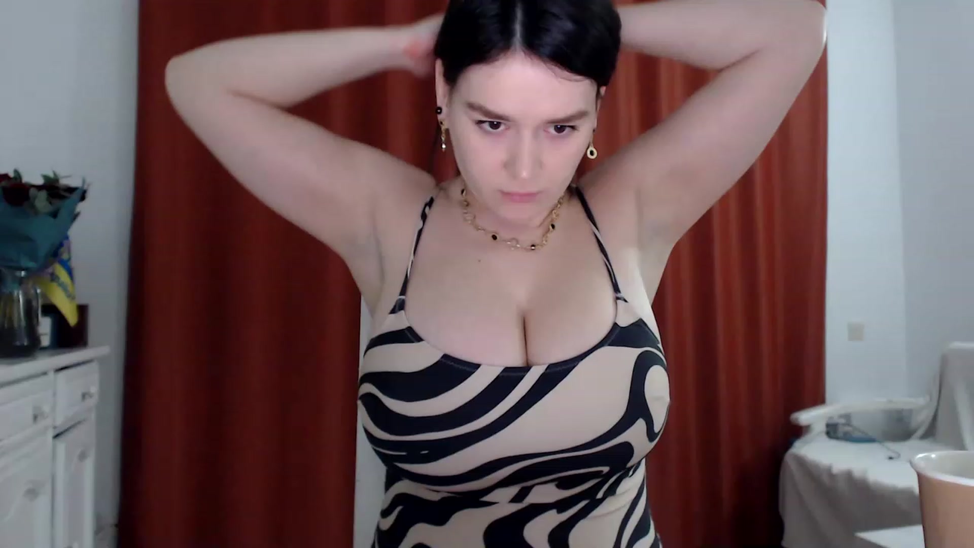 Gallery image thumbnail from Summer_Gold's myfreecams stream on, 03/03/2023, 24:40 image 9 of 20