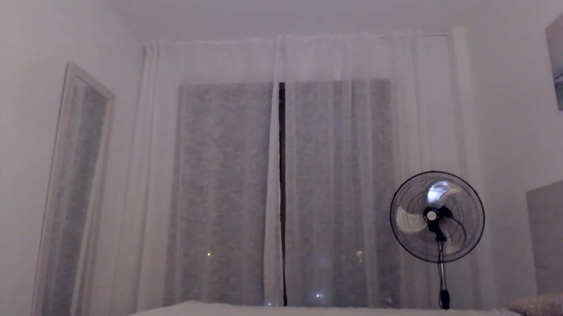 Gallery image thumbnail from Summer_Gold's myfreecams stream on, 03/12/2023, 20:14 image 4 of 20