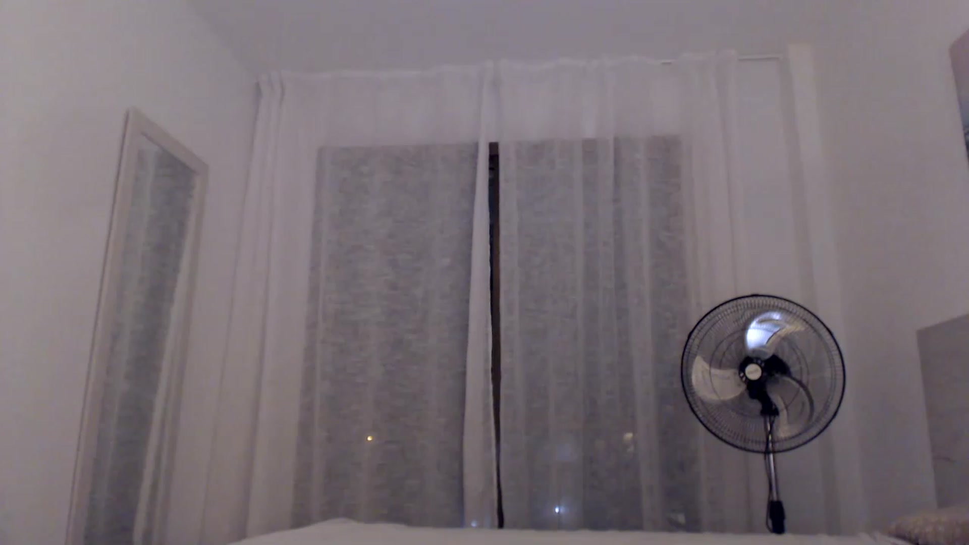 Gallery image thumbnail from Summer_Gold's myfreecams stream on, 03/12/2023, 20:14 image 1 of 20