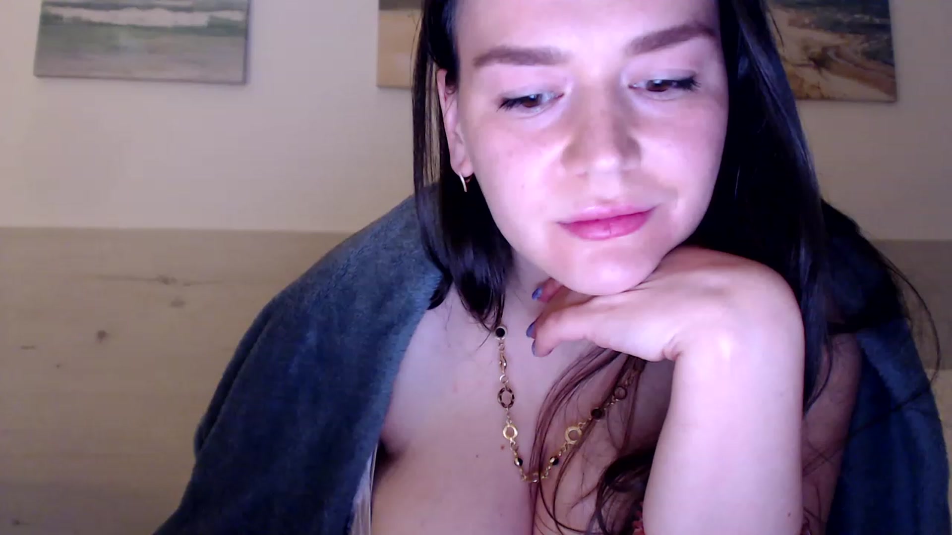 Gallery image thumbnail from Summer_Gold's myfreecams stream on, 04/05/2023, 23:16 image 8 of 20