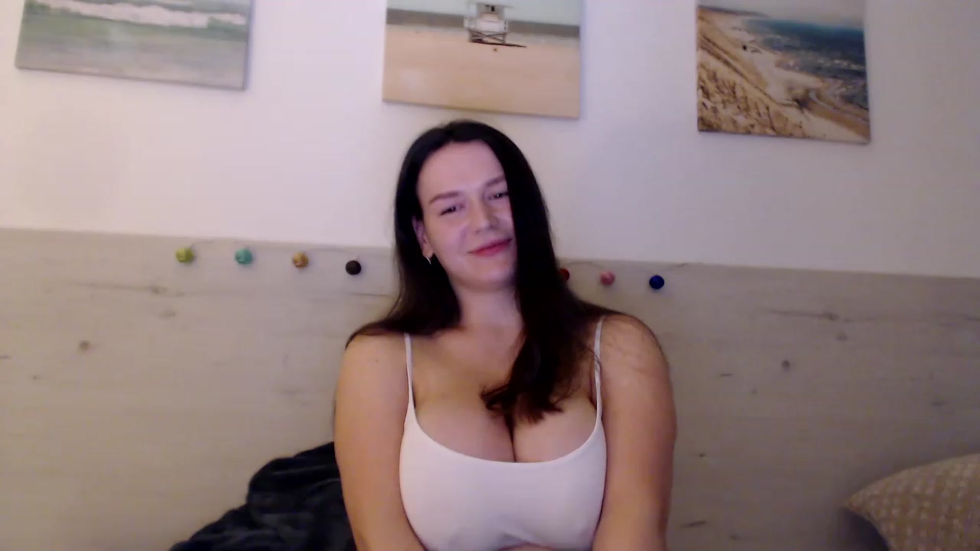Gallery image thumbnail from Summer_Gold's myfreecams stream on, 04/17/2023, 21:15 image 16 of 20