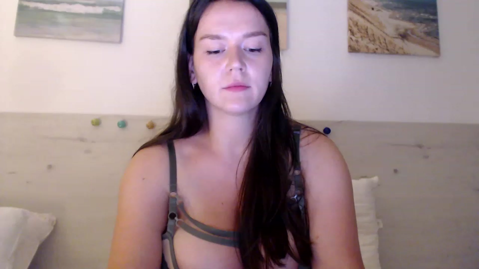 Gallery image thumbnail from Summer_Gold's myfreecams stream on, 06/08/2023, 22:10 image 17 of 20