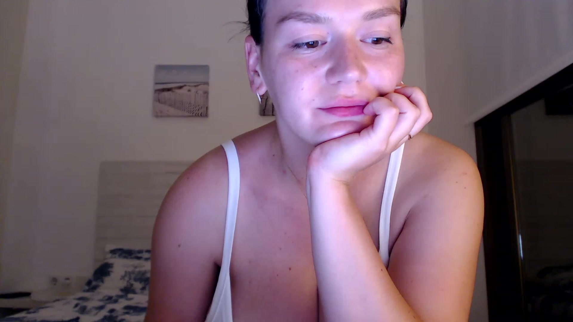 Gallery image thumbnail from Summer_Gold's myfreecams stream on, 06/17/2023, 23:02 image 13 of 20