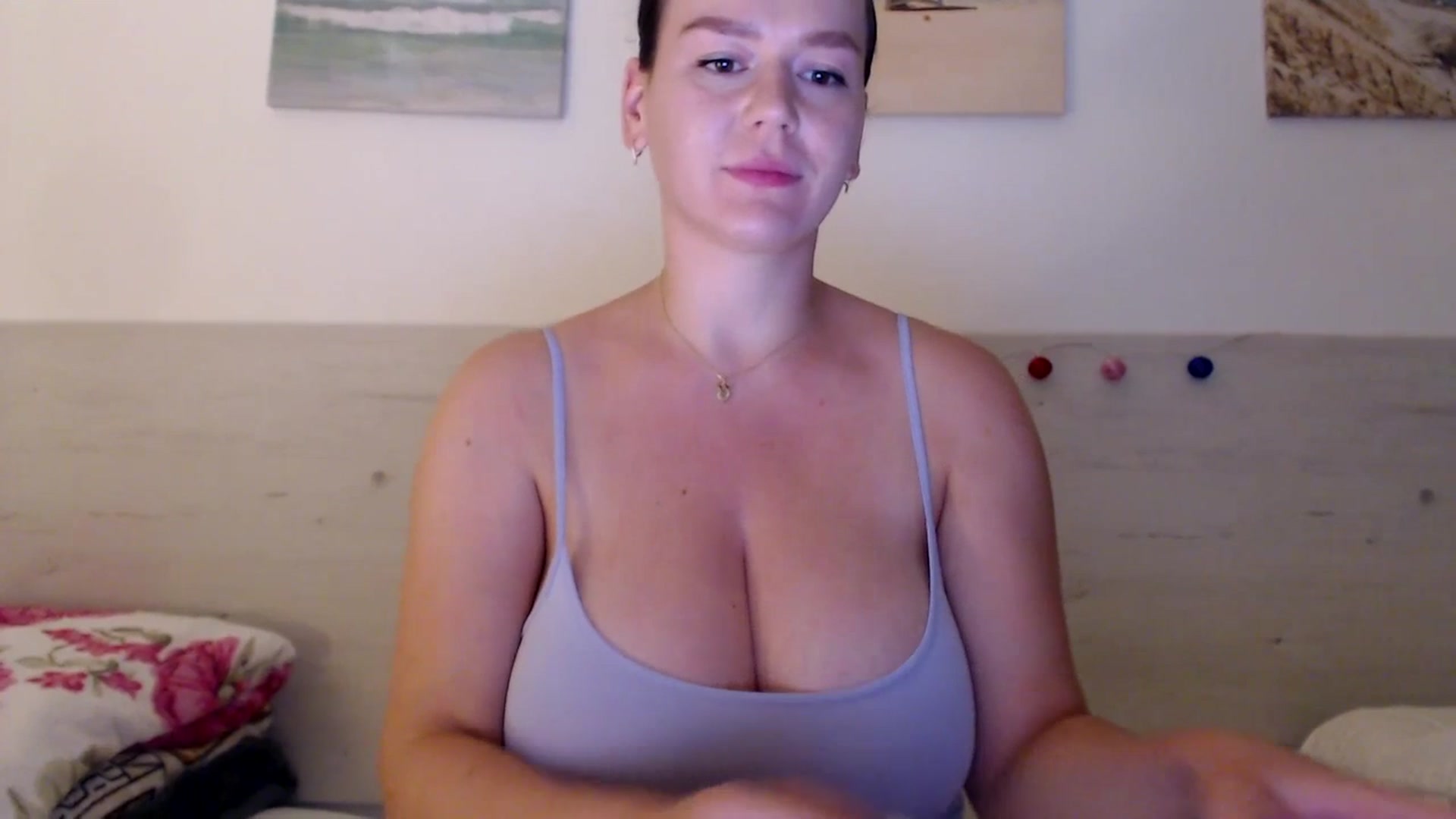 Gallery image thumbnail from Summer_Gold's myfreecams stream on, 07/18/2023, 01:25 image 2 of 20