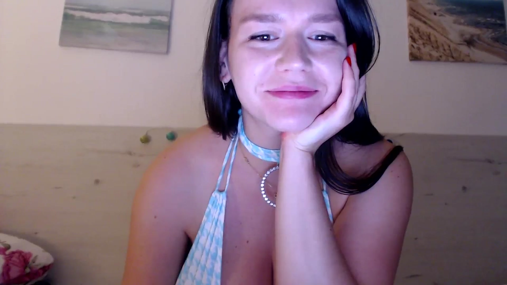Gallery image thumbnail from Summer_Gold's myfreecams stream on, 08/04/2023, 22:13 image 5 of 20