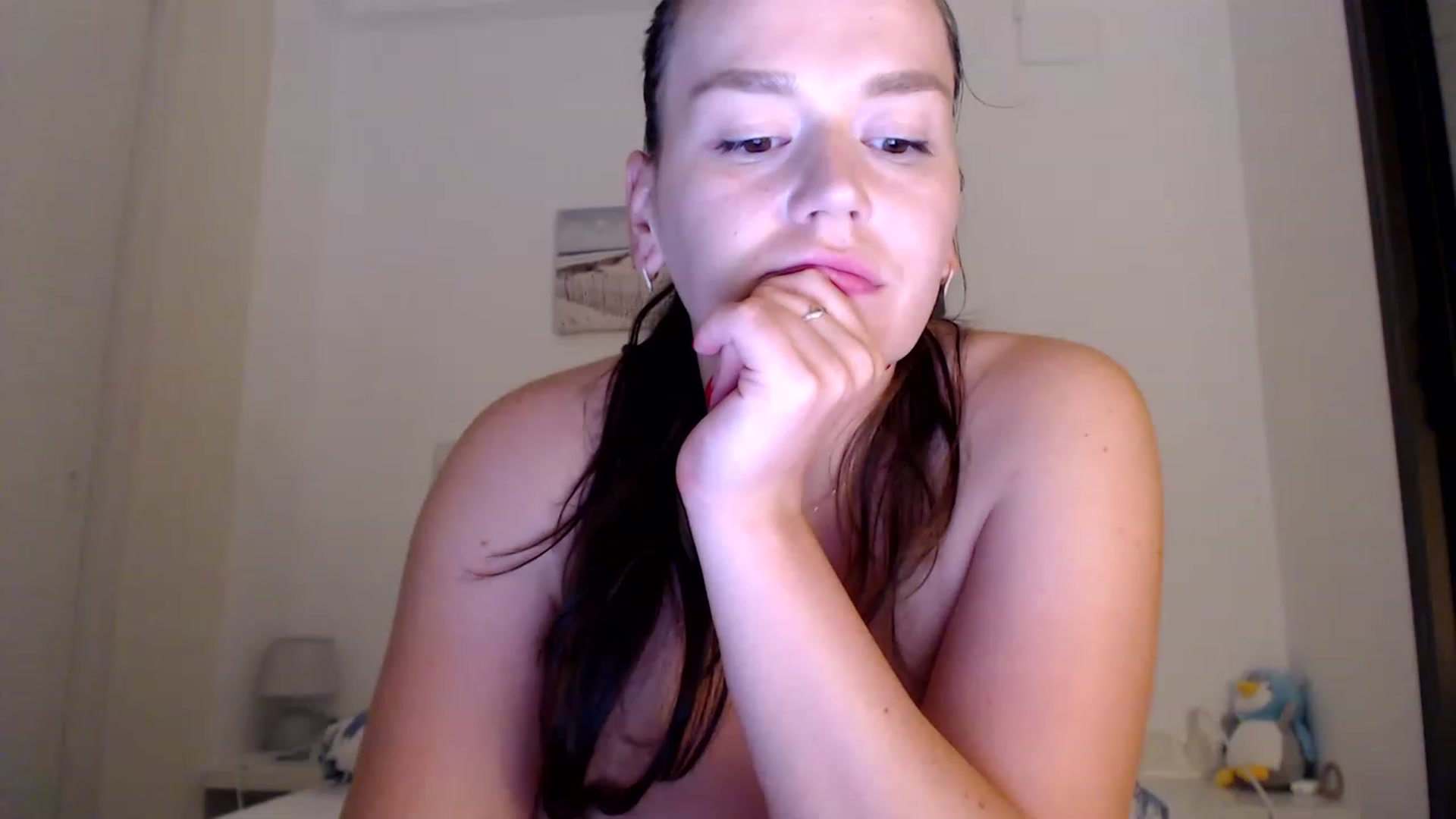 Gallery image thumbnail from Summer_Gold's myfreecams stream on, 08/18/2023, 22:30 image 17 of 20