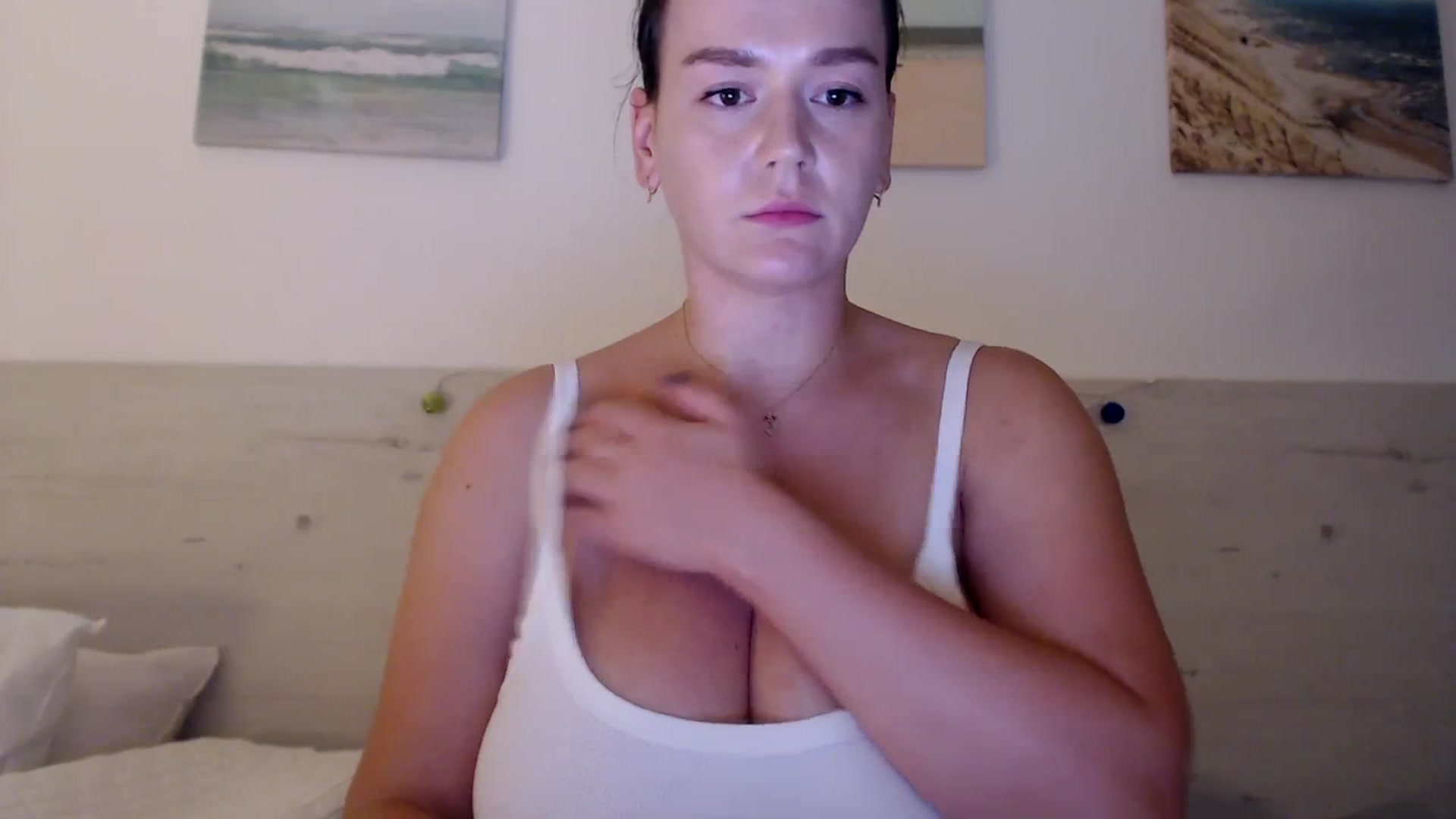 Gallery image thumbnail from Summer_Gold's myfreecams stream on, 09/28/2023, 22:30 image 20 of 20