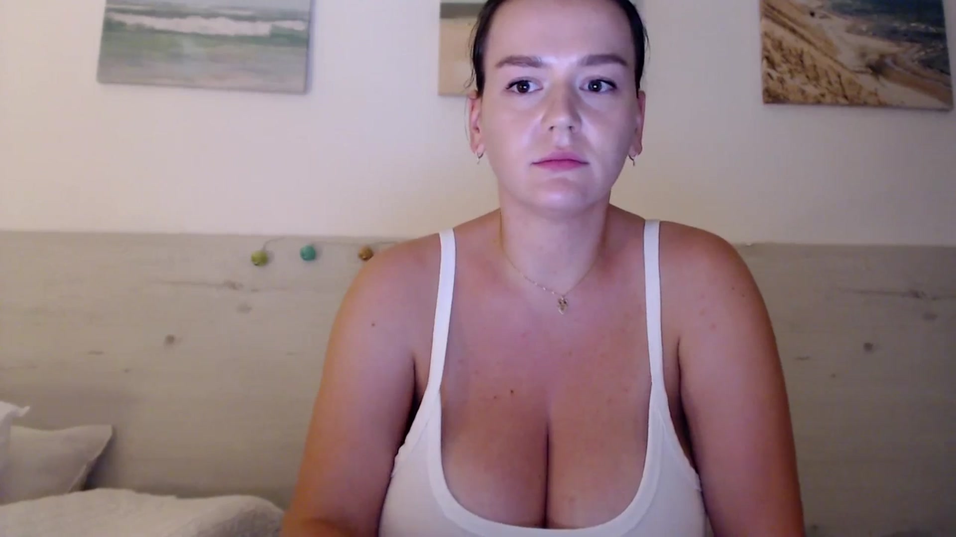 Gallery image thumbnail from Summer_Gold's myfreecams stream on, 09/28/2023, 22:30 image 17 of 20