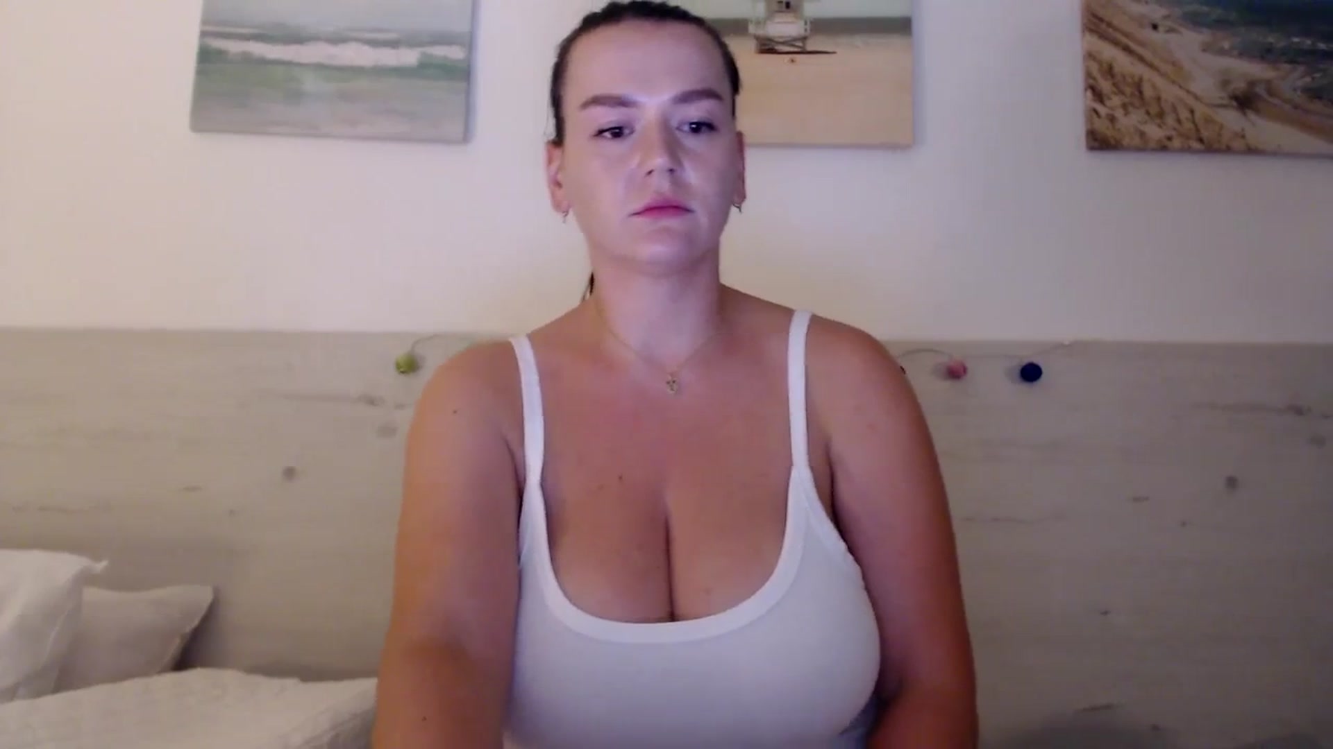 Gallery image thumbnail from Summer_Gold's myfreecams stream on, 09/28/2023, 22:30 image 12 of 20