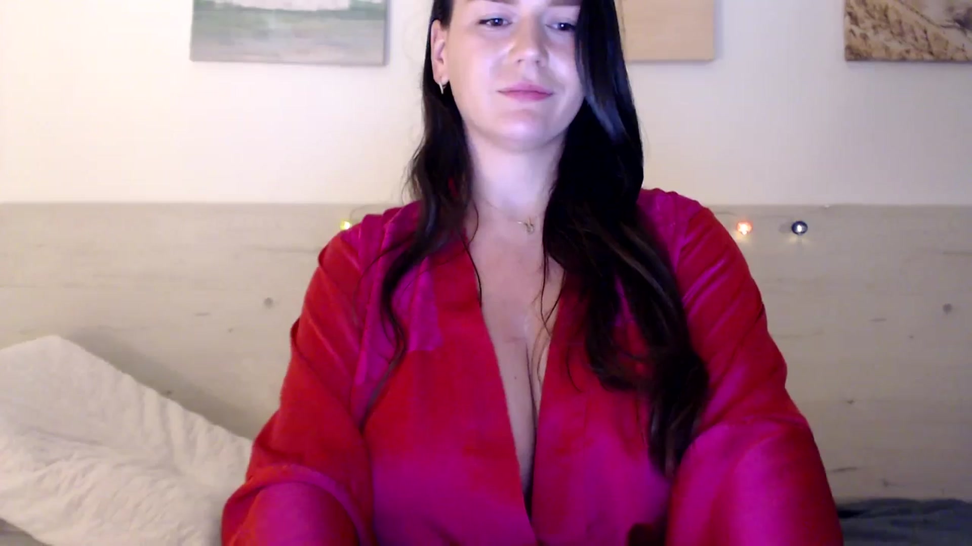 Gallery image thumbnail from Summer_Gold's myfreecams stream on, 10/11/2023, 20:52 image 18 of 20