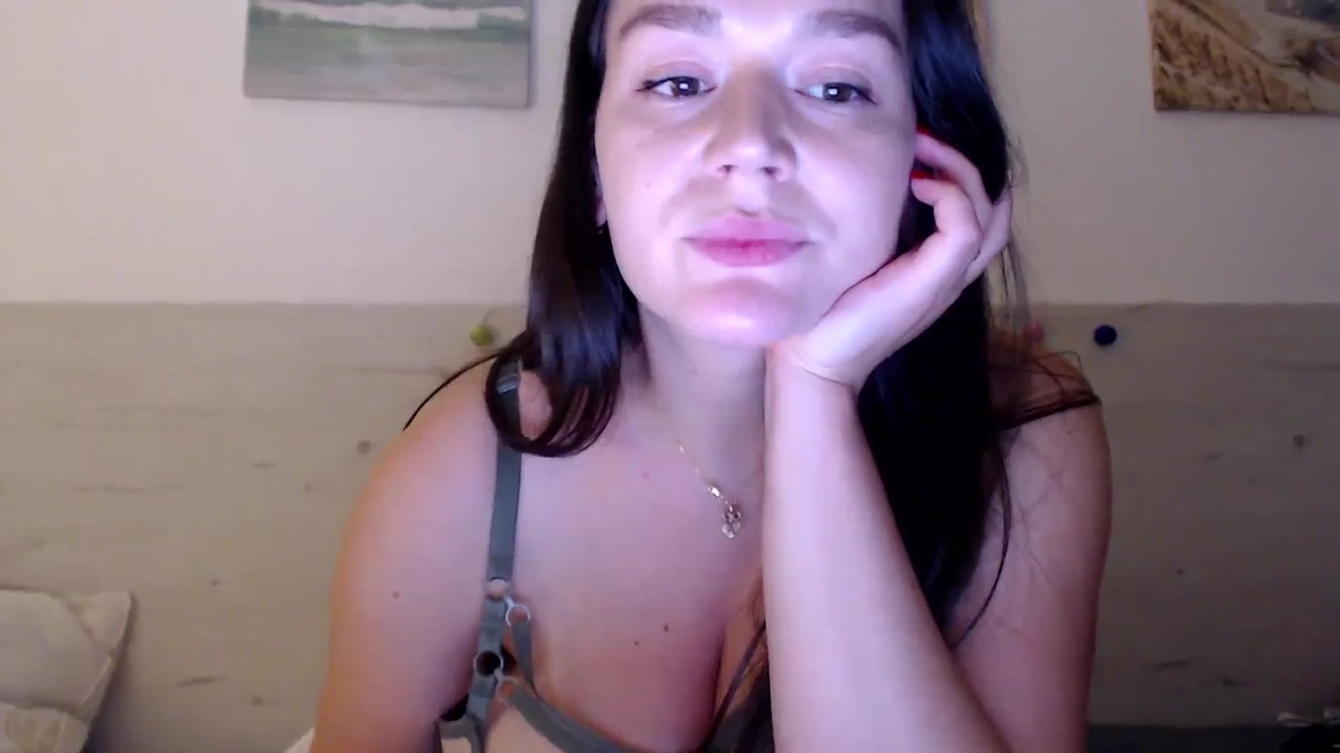Gallery image thumbnail from Summer_Gold's myfreecams stream on, 10/20/2023, 22:15 image 3 of 20