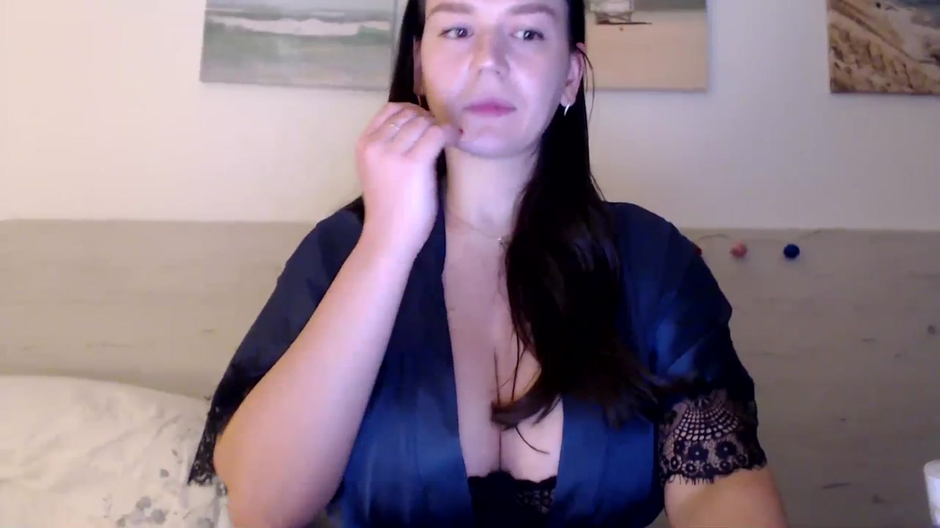 Gallery image thumbnail from Summer_Gold's myfreecams stream on, 11/25/2023, 23:07 image 4 of 20