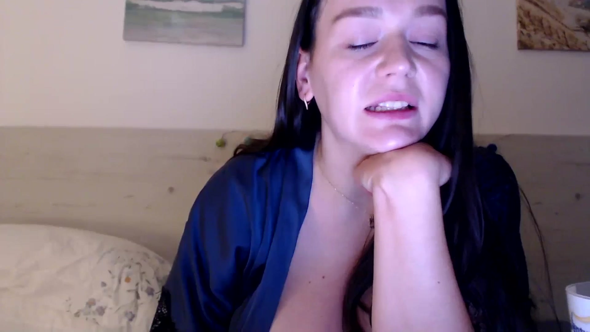 Gallery image thumbnail from Summer_Gold's myfreecams stream on, 11/25/2023, 23:07 image 19 of 20