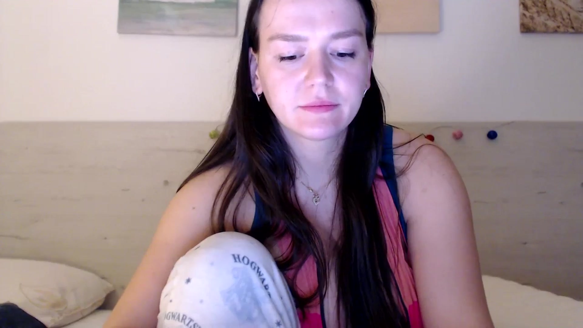 Gallery image thumbnail from Summer_Gold's myfreecams stream on, 01/29/2024, 24:22 image 16 of 20