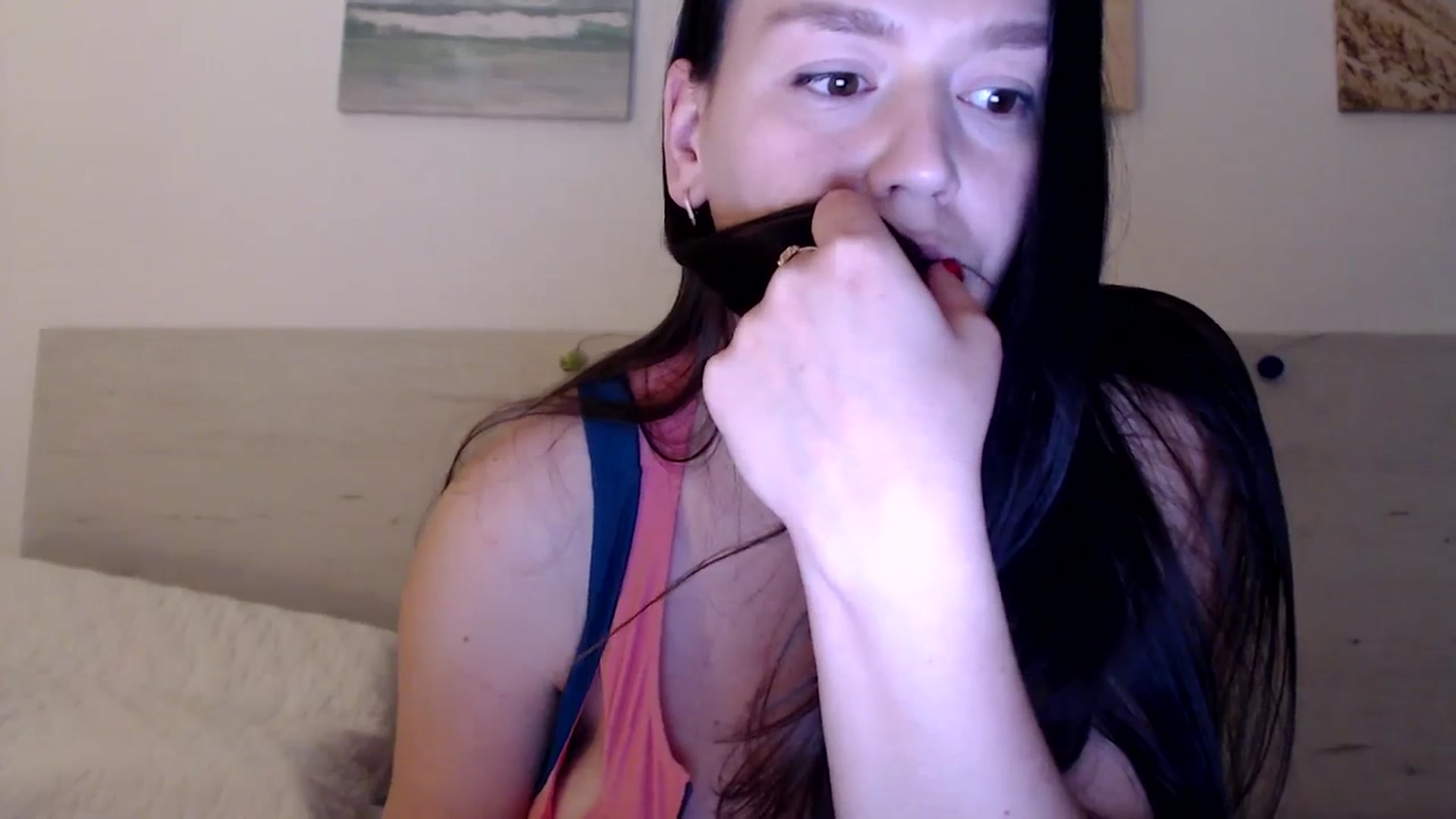 Gallery image thumbnail from Summer_Gold's myfreecams stream on, 02/01/2024, 23:33 image 4 of 20