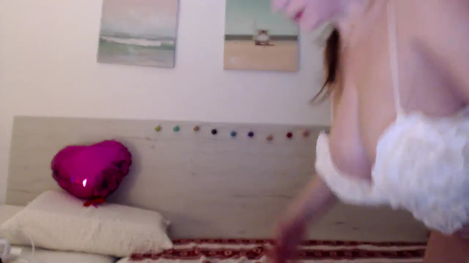 Gallery image thumbnail from Summer_Gold's myfreecams stream on, 02/14/2024, 23:00 image 6 of 20