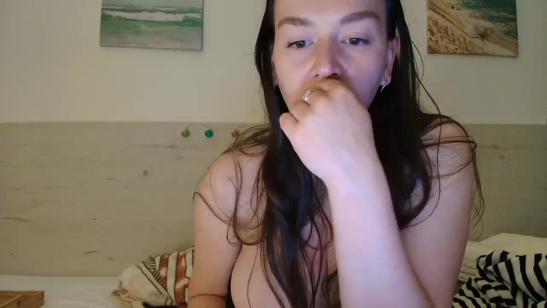 Gallery image thumbnail from Summer_Gold's myfreecams stream on, 04/26/2024, 24:30 image 16 of 20