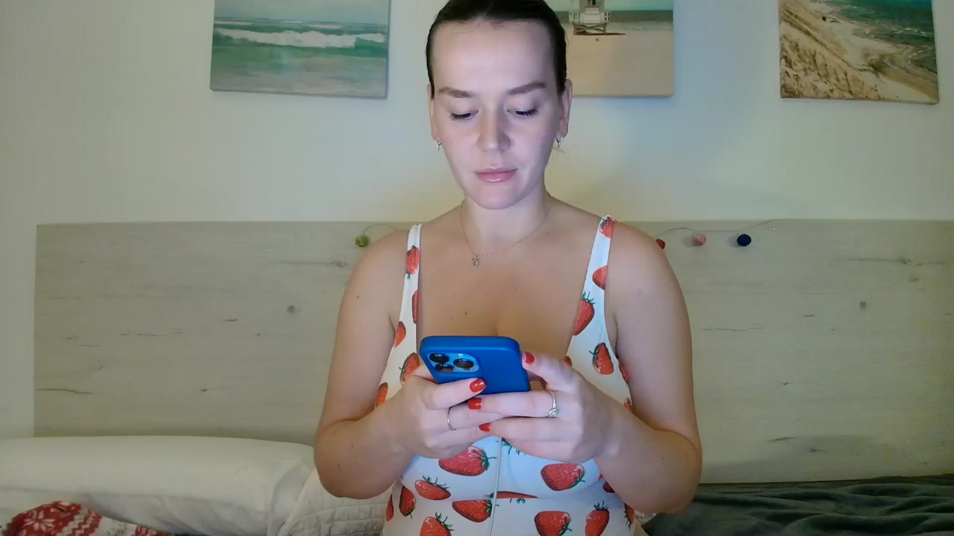 Gallery image thumbnail from Summer_Gold's myfreecams stream on, 09/07/2024, 21:31 image 5 of 20