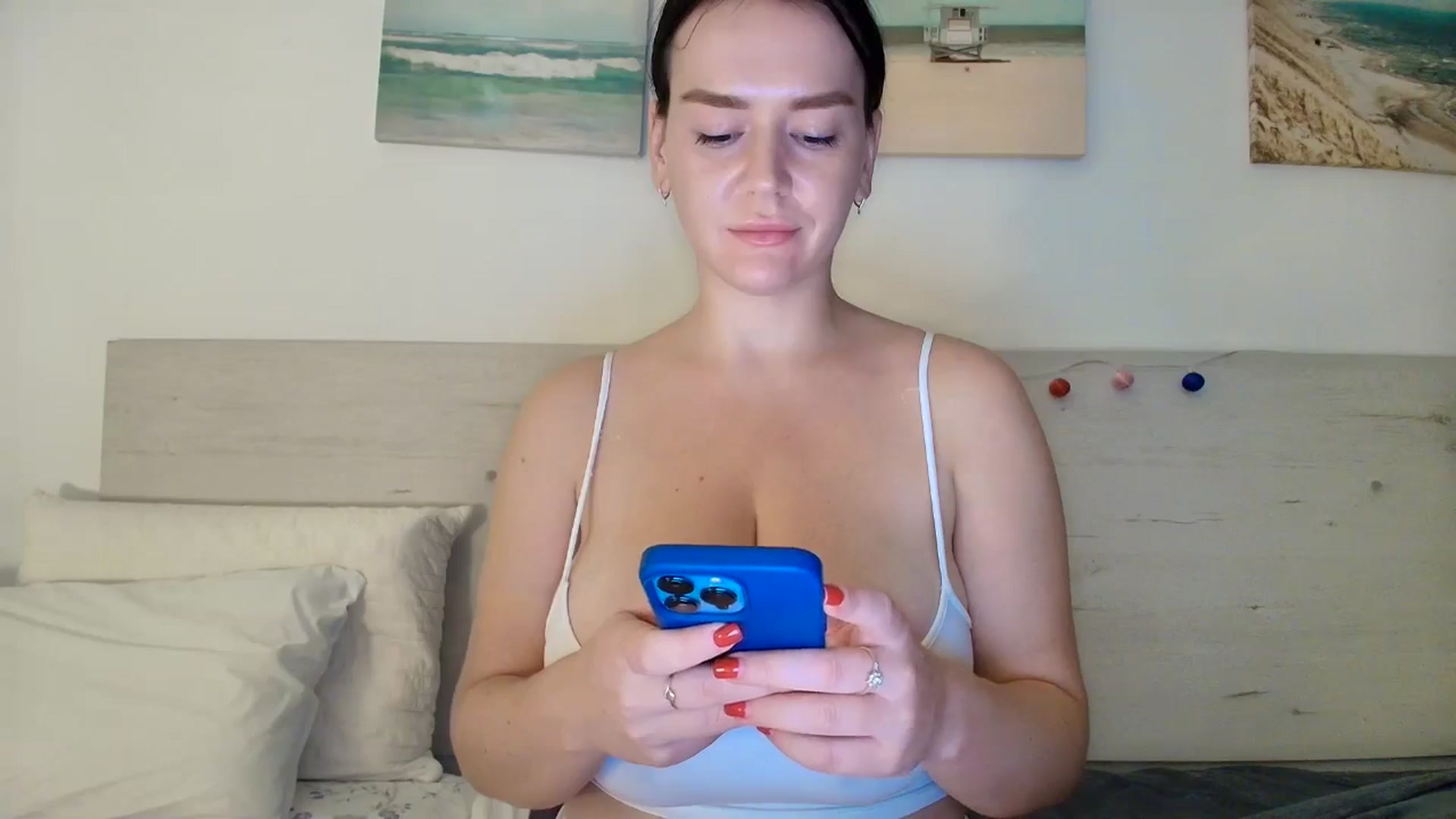 Gallery image thumbnail from Summer_Gold's myfreecams stream on, 09/22/2024, 21:41 image 14 of 20
