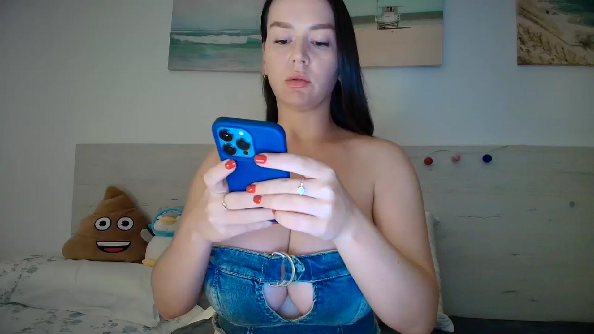 Gallery image thumbnail from Summer_Gold's myfreecams stream on, 09/27/2024, 21:30 image 1 of 20