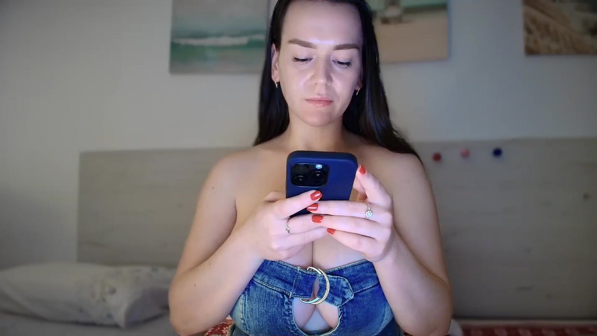Gallery image thumbnail from Summer_Gold's myfreecams stream on, 11/29/2024, 22:31 image 15 of 20