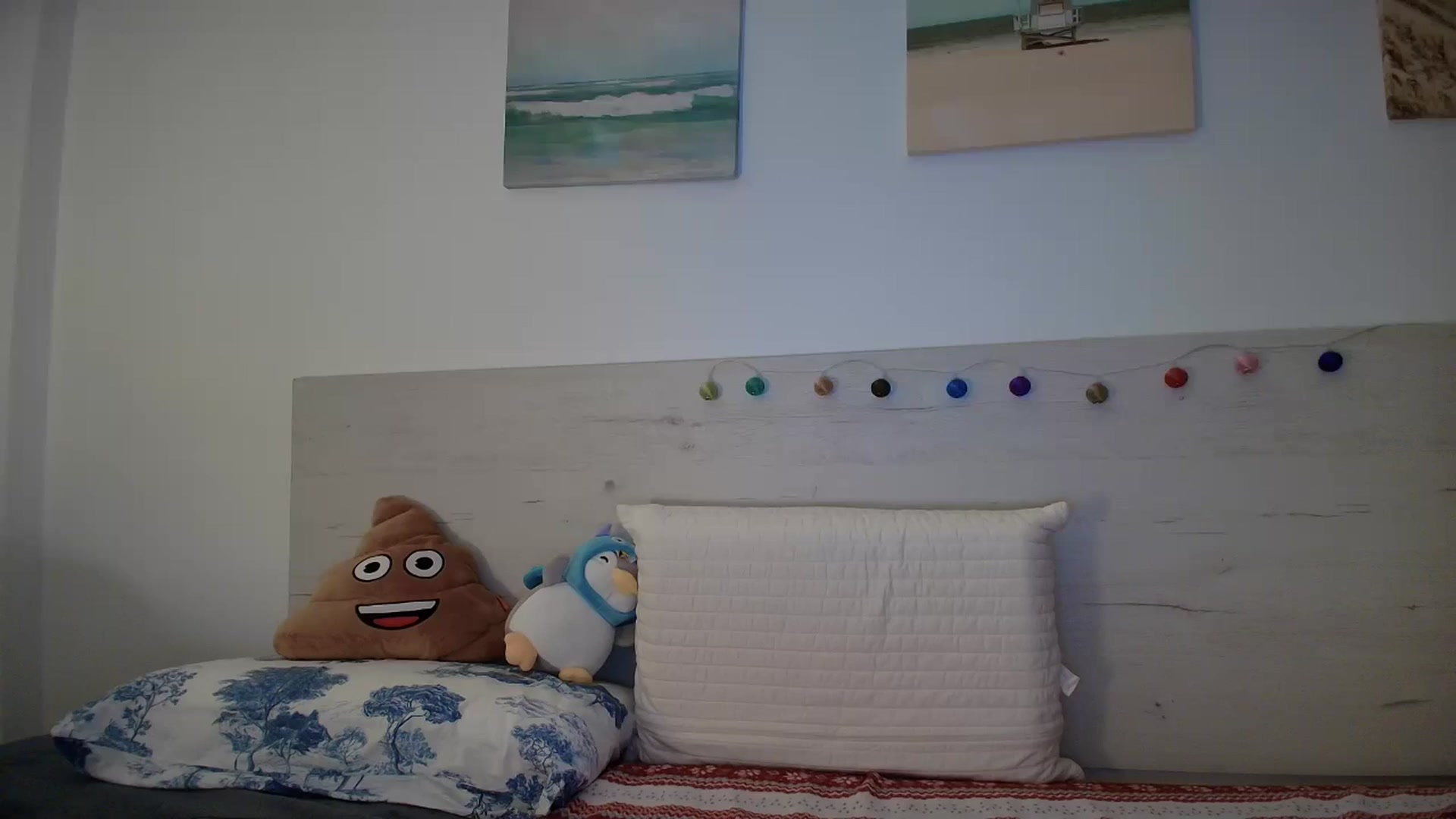 Gallery image thumbnail from Summer_Gold's myfreecams stream on, 01/26/2025, 23:16 image 7 of 20