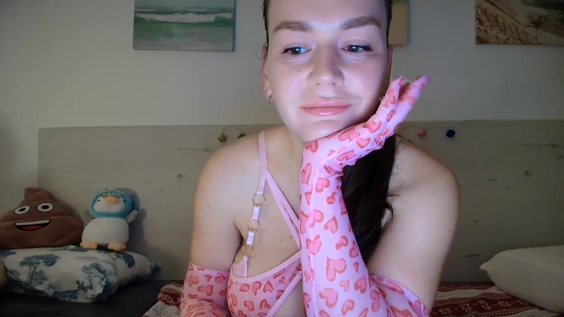 Gallery image thumbnail from Summer_Gold's myfreecams stream on, 01/27/2025, 22:05 image 10 of 20