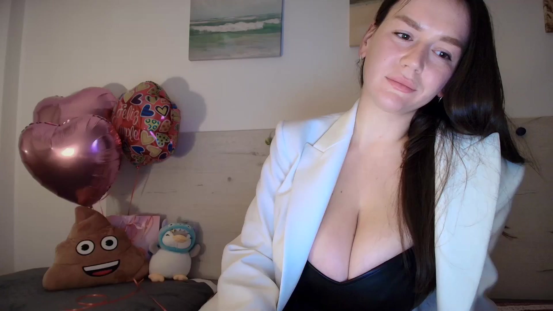 Gallery image thumbnail from Summer_Gold's myfreecams stream on, 02/20/2025, 22:54 image 12 of 20