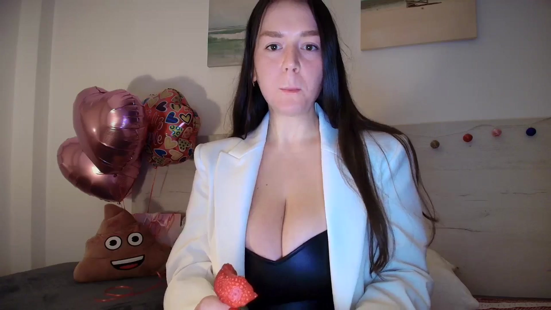 Gallery image thumbnail from Summer_Gold's myfreecams stream on, 02/20/2025, 22:54 image 11 of 20