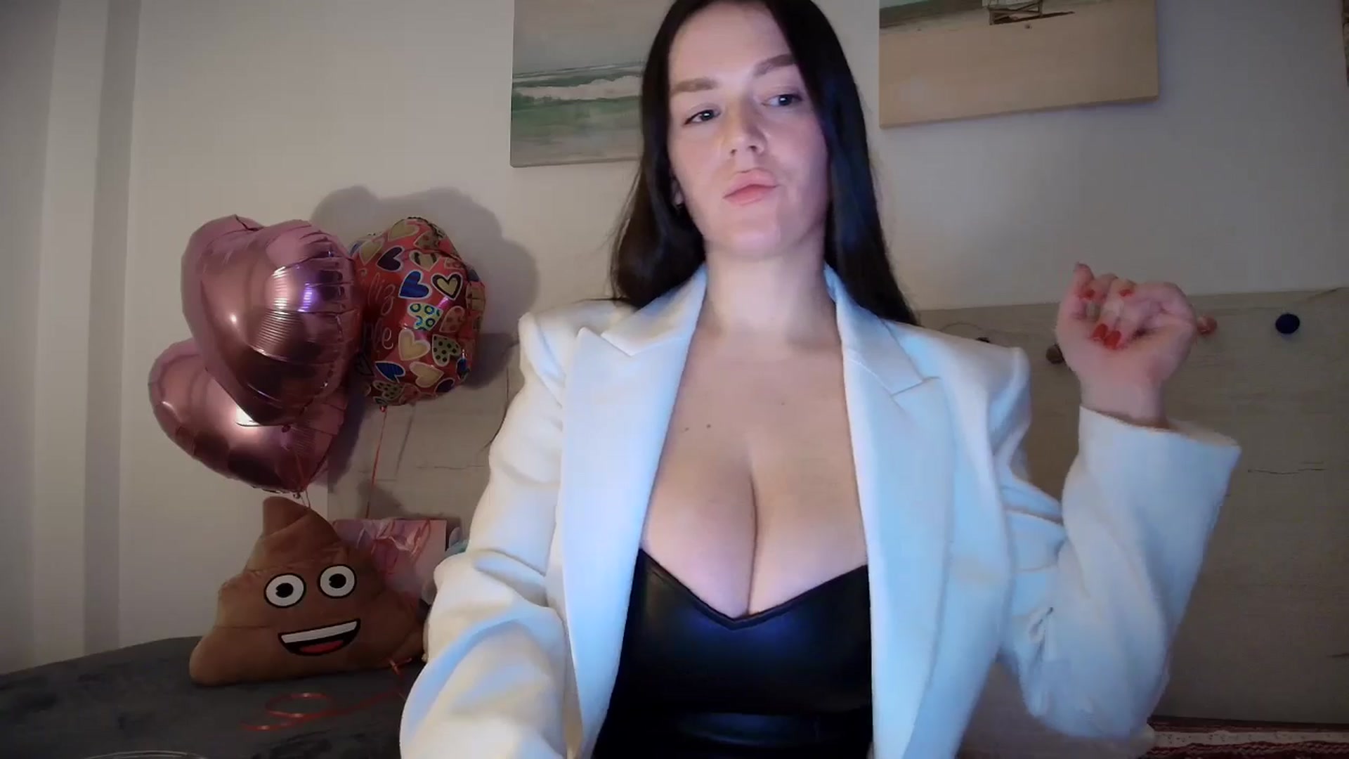 Gallery image thumbnail from Summer_Gold's myfreecams stream on, 02/20/2025, 22:54 image 9 of 20