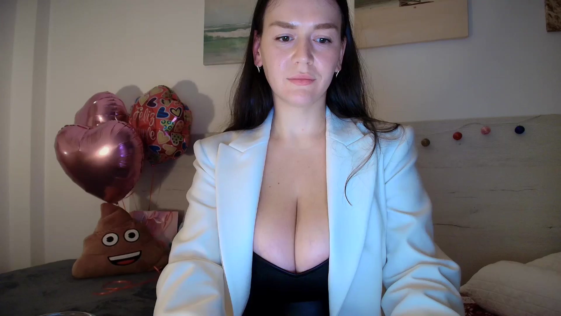 Gallery image thumbnail from Summer_Gold's myfreecams stream on, 02/21/2025, 24:02 image 15 of 20