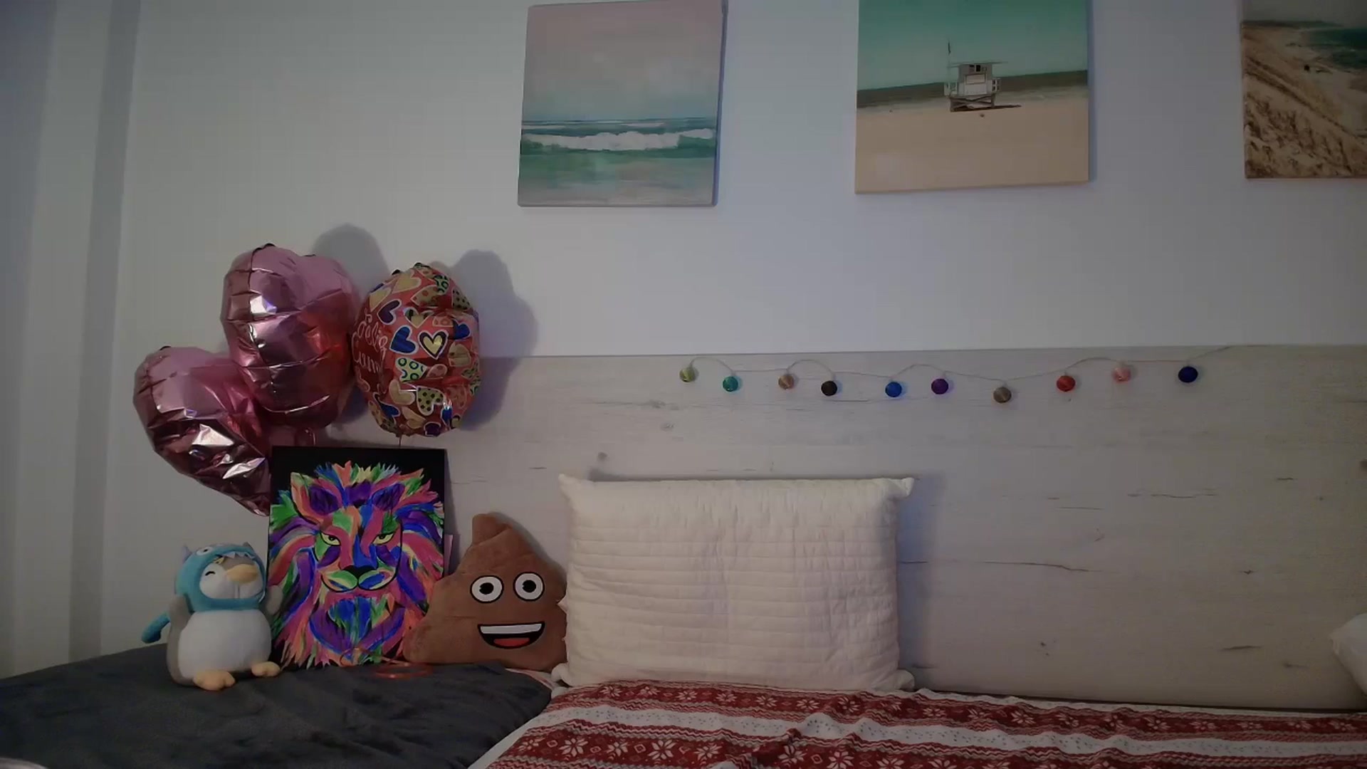 Gallery image thumbnail from Summer_Gold's myfreecams stream on, 03/10/2025, 01:24 image 14 of 20