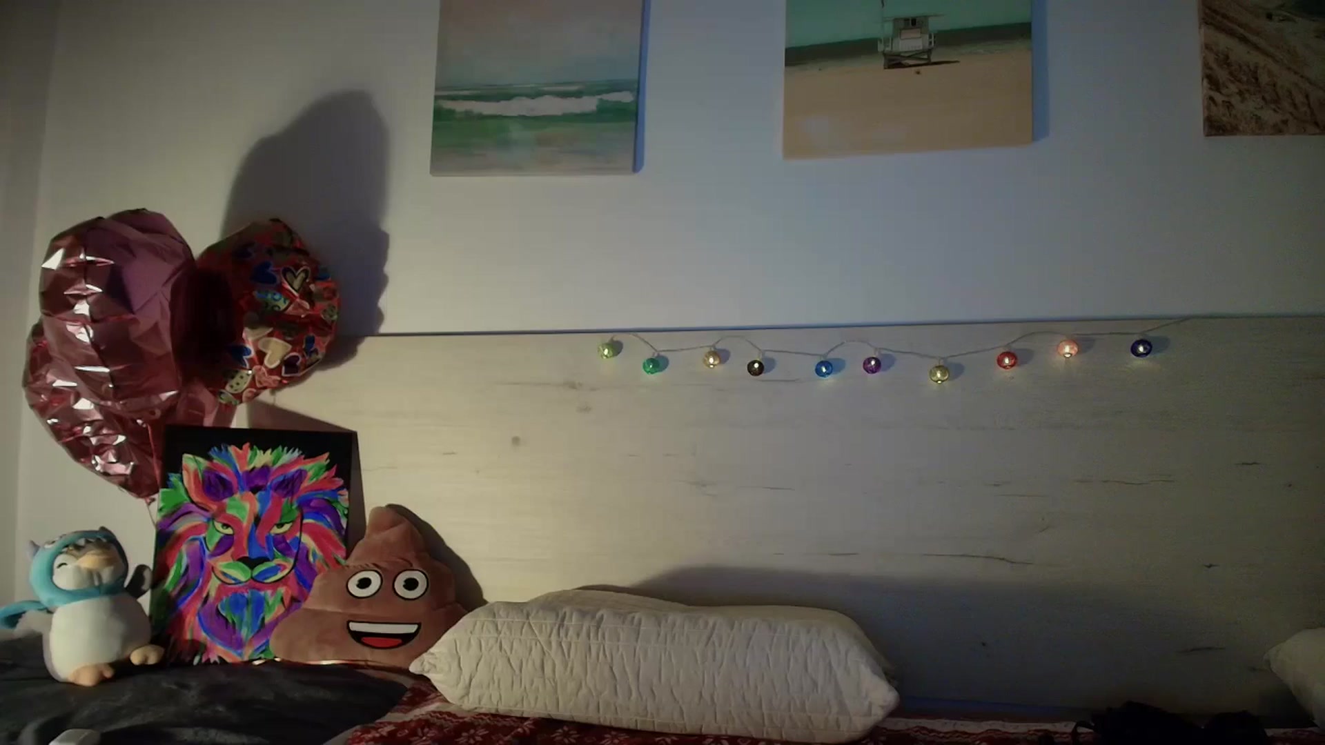 Gallery image thumbnail from Summer_Gold's myfreecams stream on, 03/15/2025, 24:20 image 8 of 20